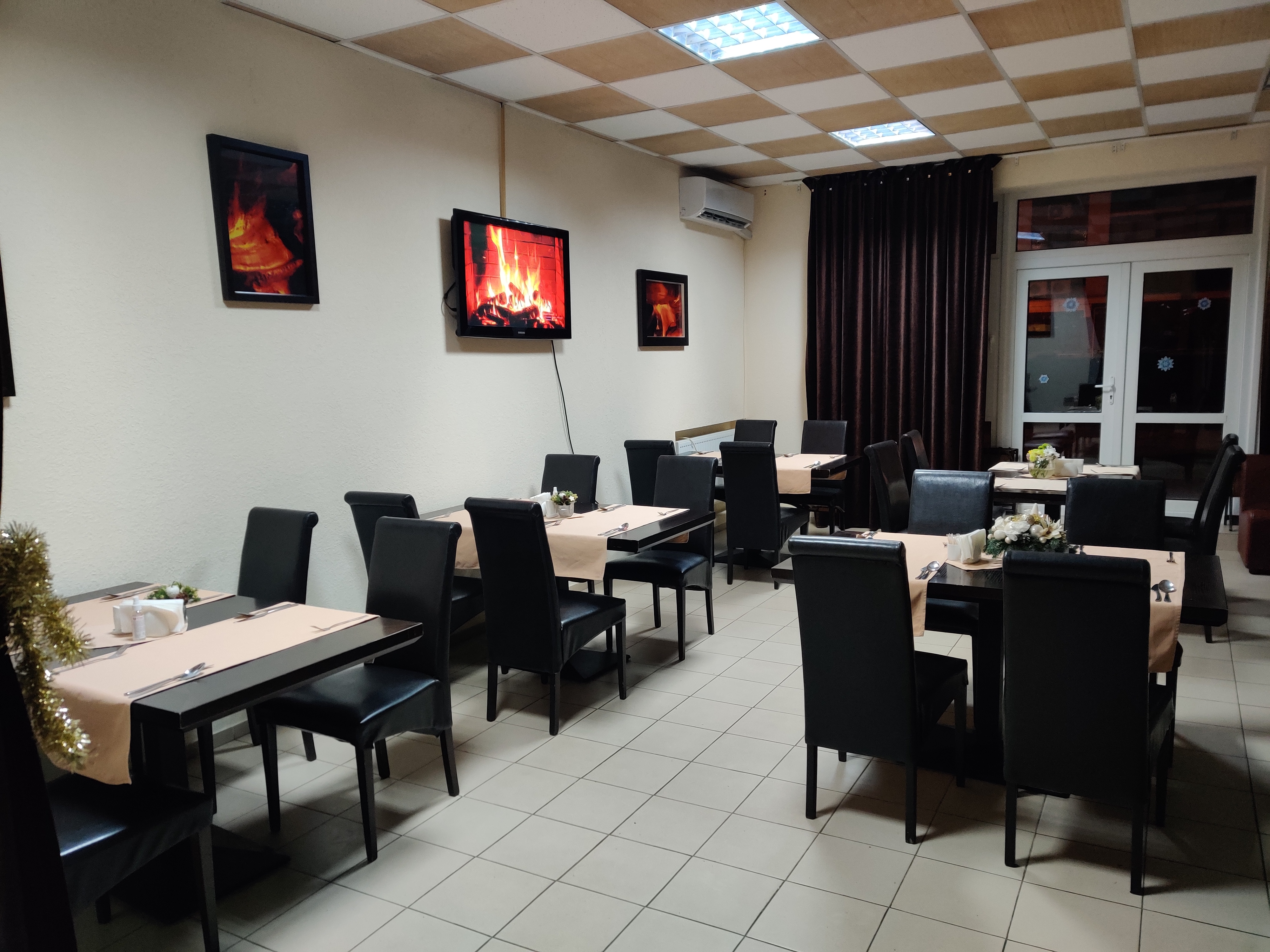 Cafe "Sun city" image 4