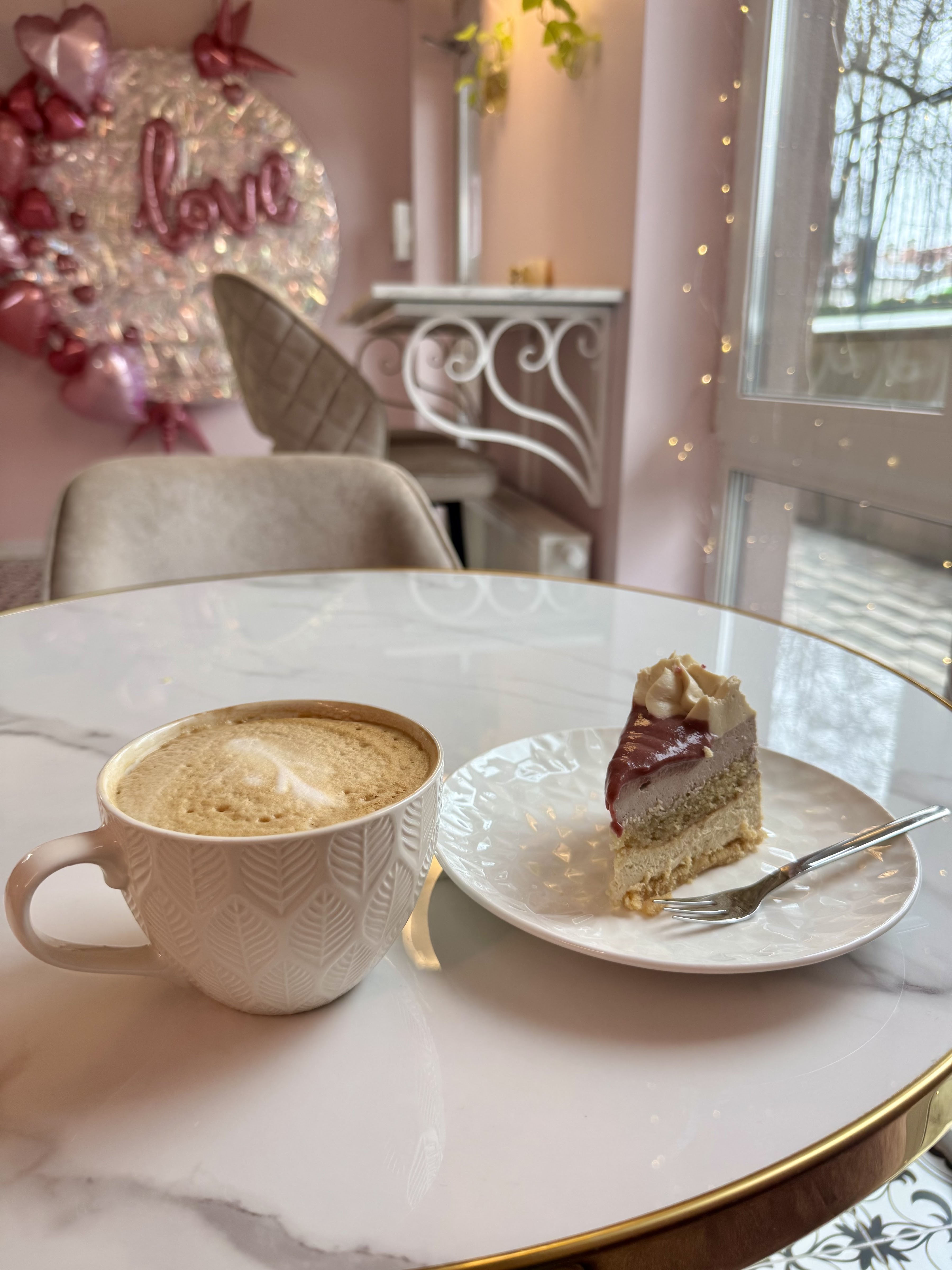 Balery lovely cakes кафе кондитерська 🎂 image 10