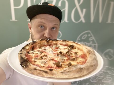 Pizza&Wine image 11