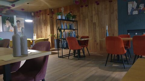 Foodie Cafe image 6