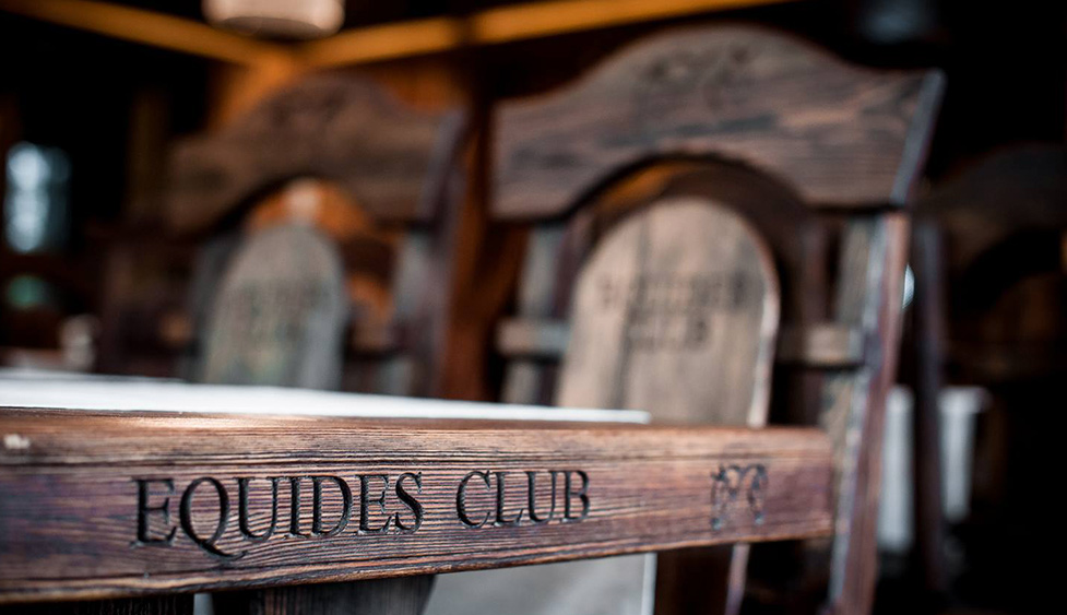 Equides Restaurant image 13