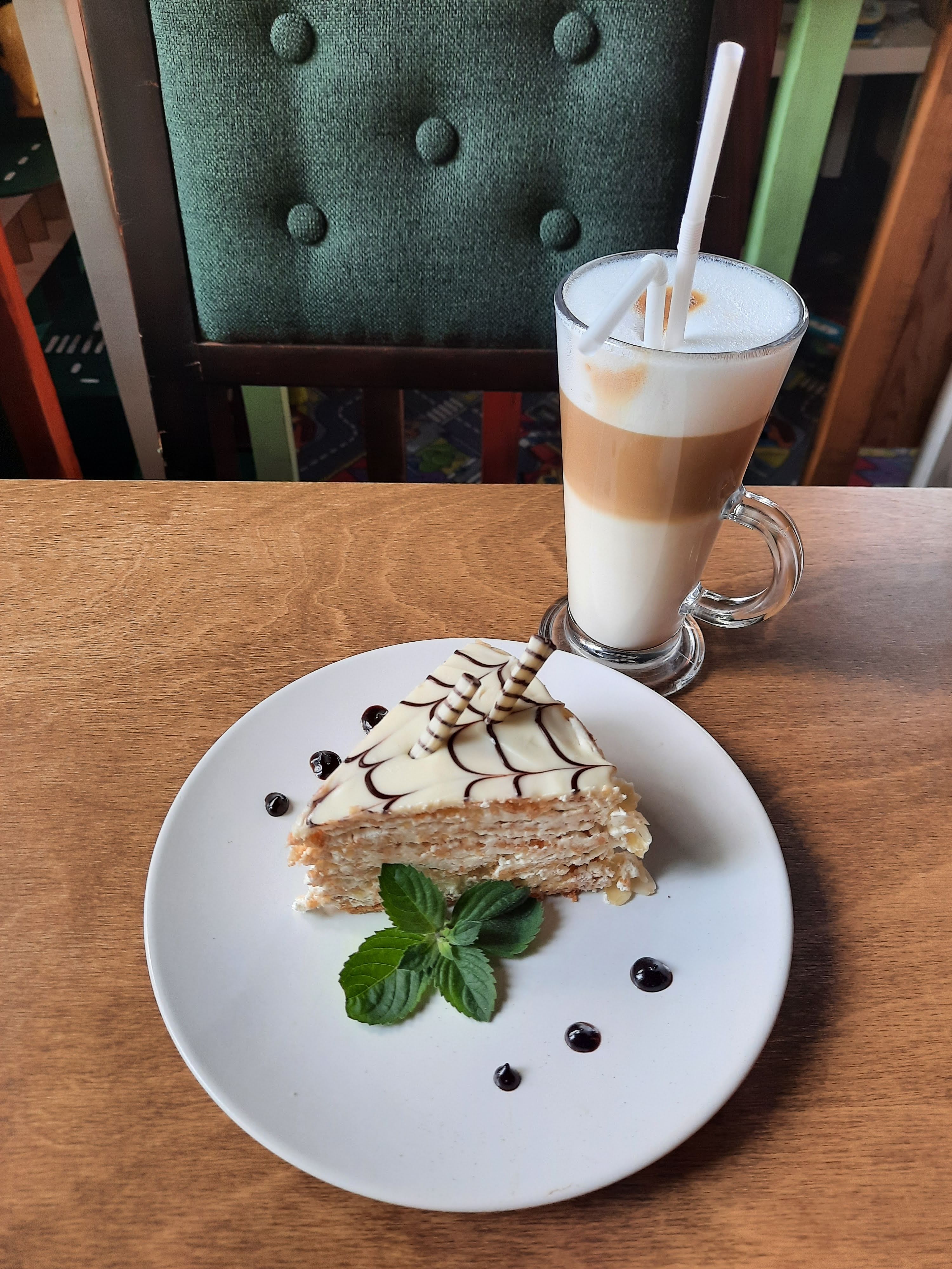 Restro-Kafe Khvoya image 12