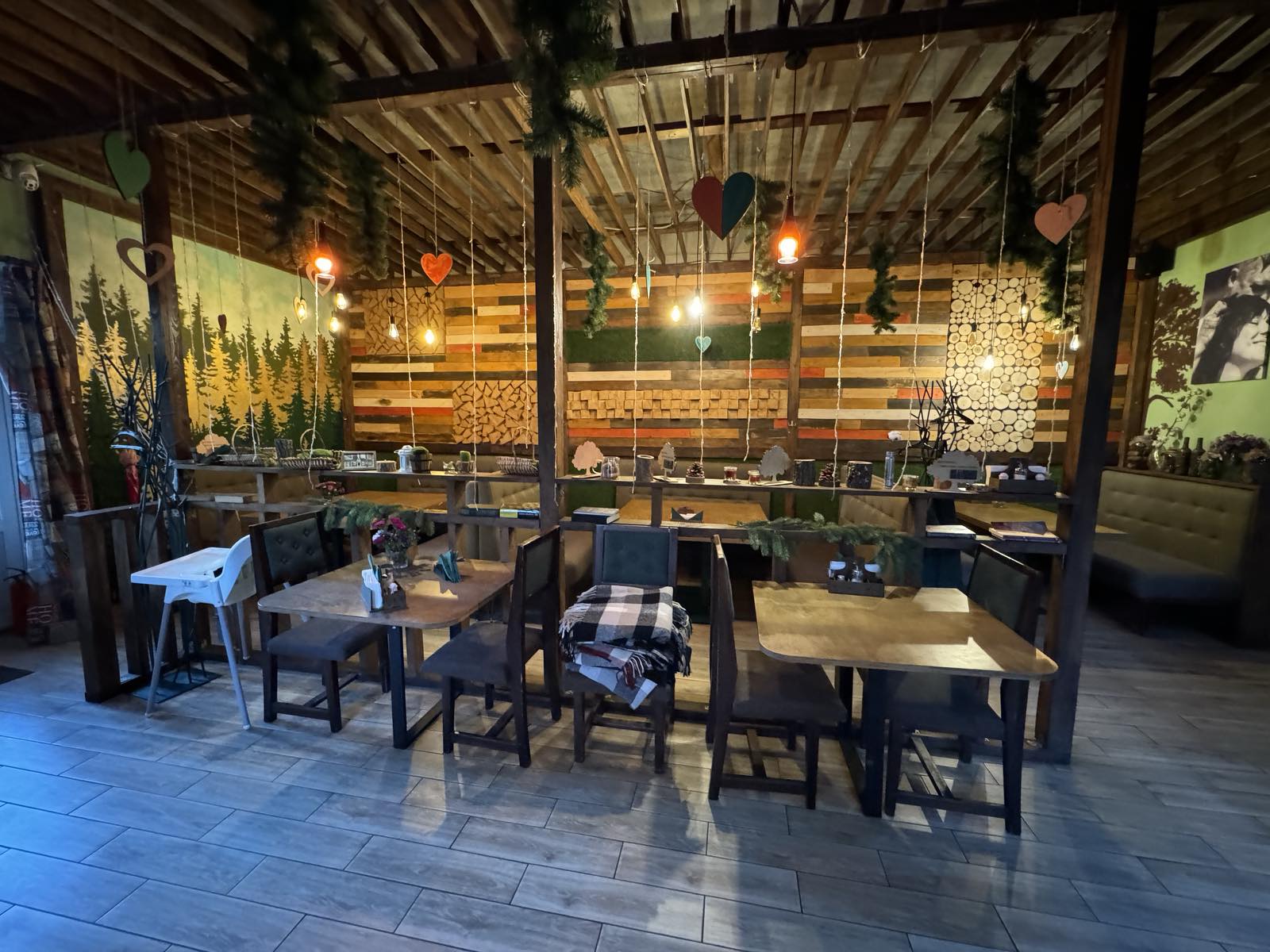 Restro-Kafe Khvoya image 14