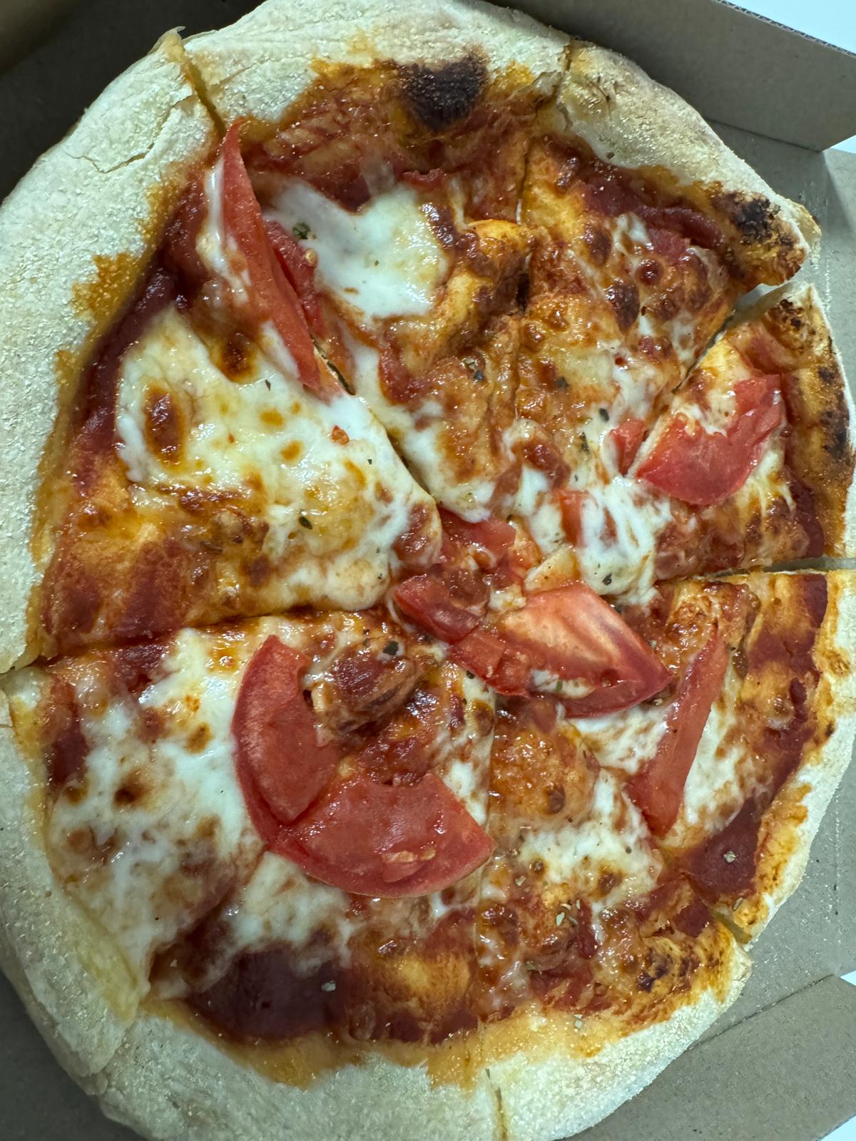 Lima&Chelo Pizza image 7