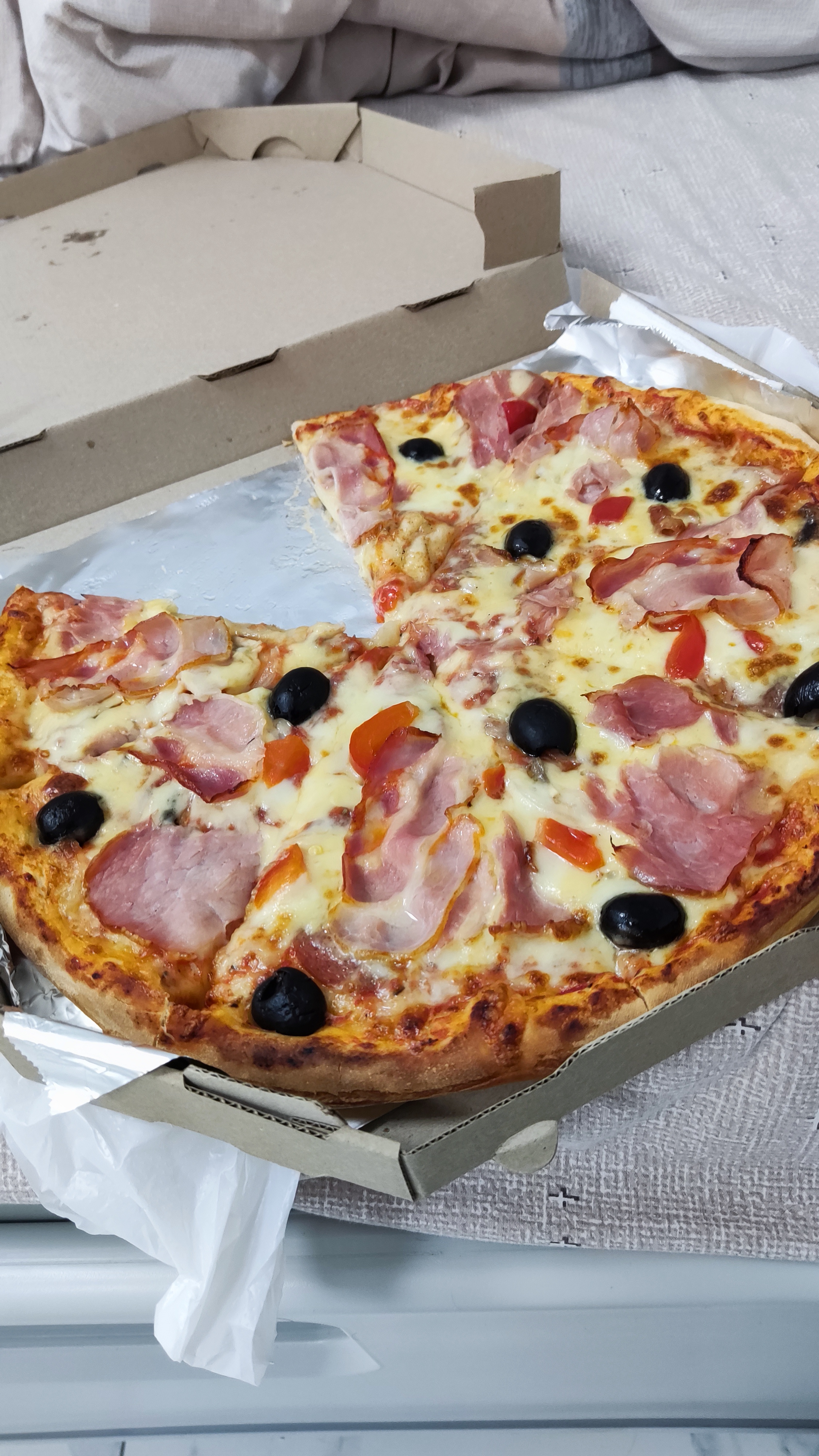 Soul – pizza & sushi image 2