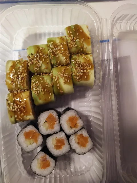 Soul – pizza & sushi image 5