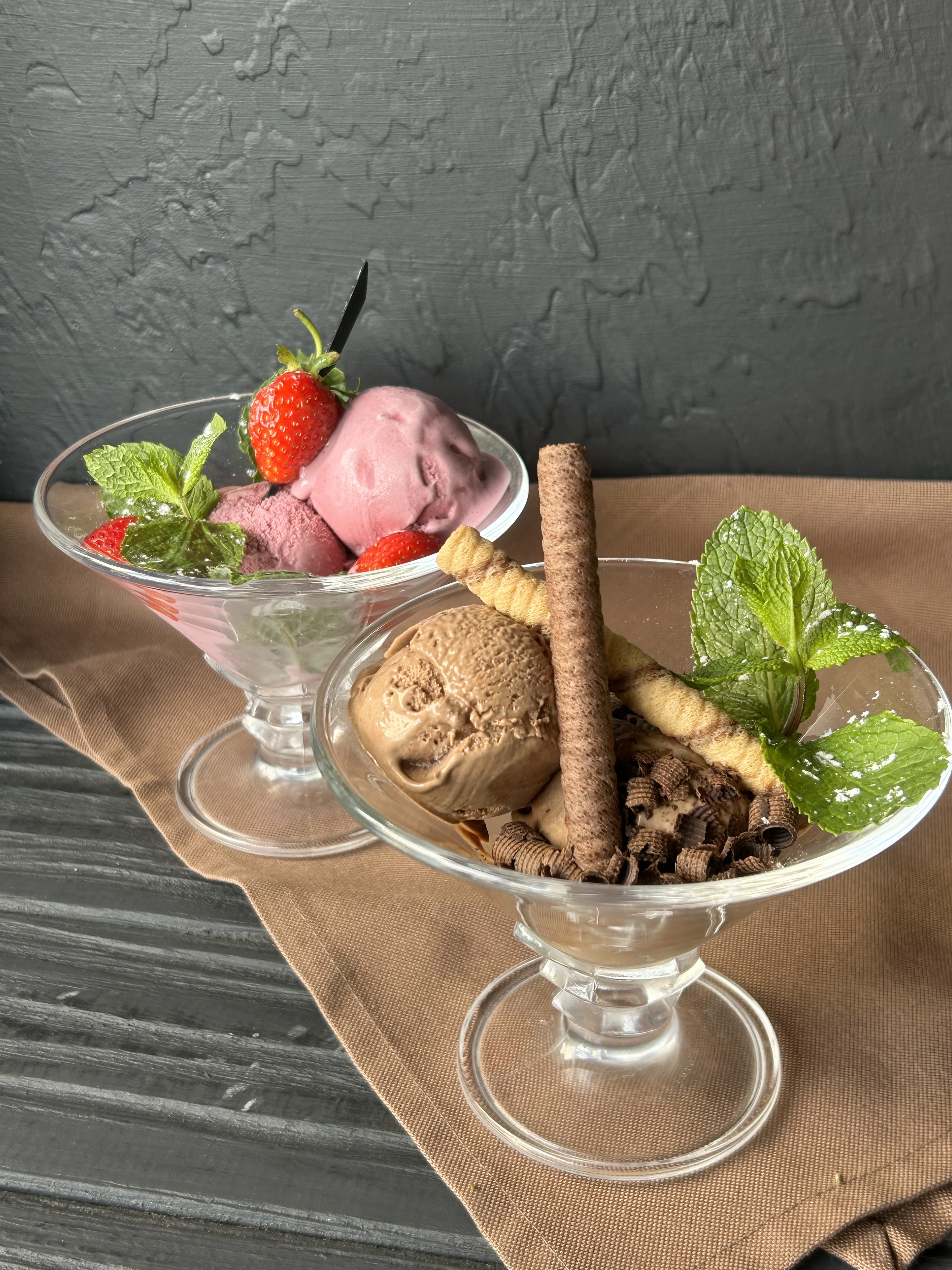 Steak House "Vyhuhol" image 20