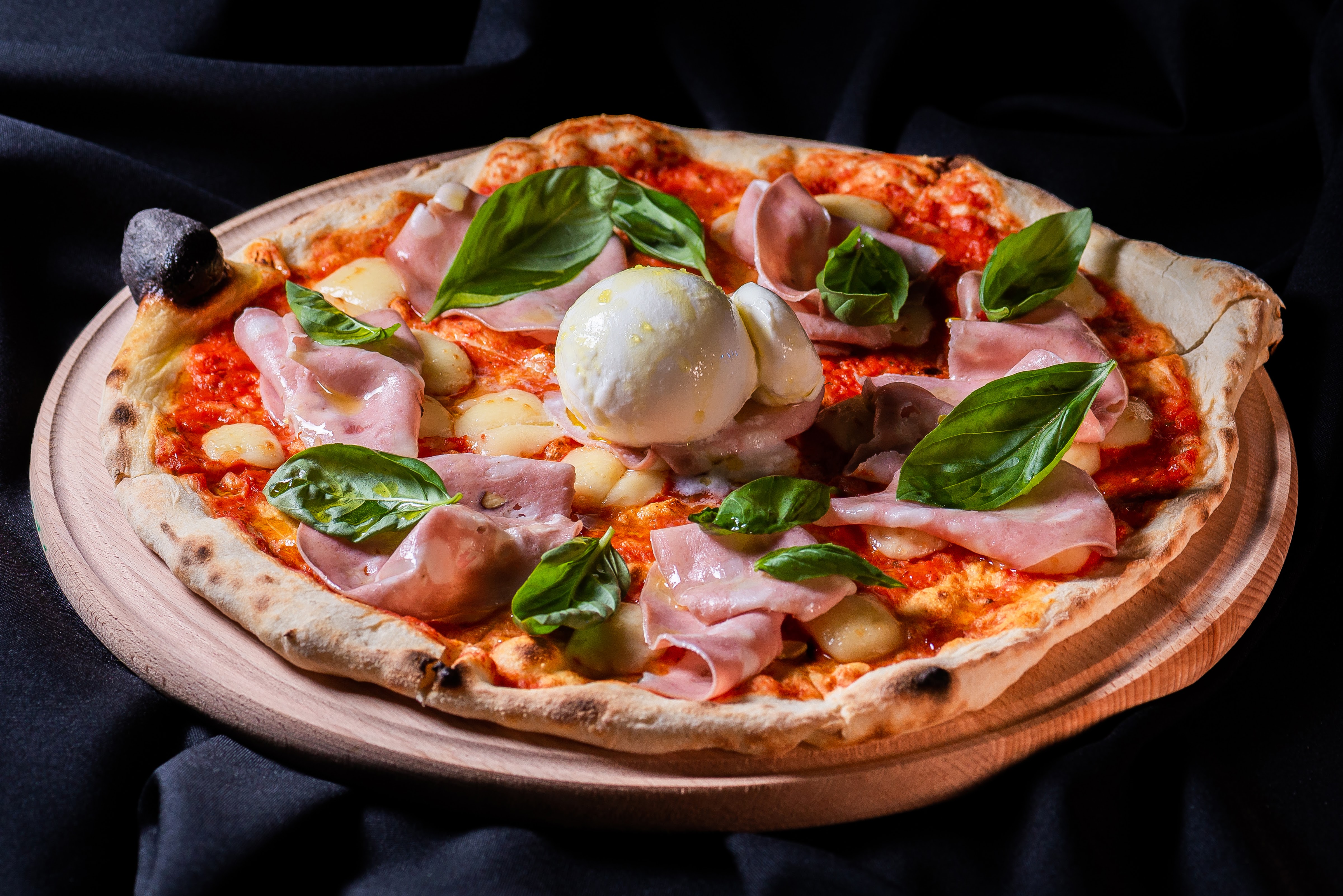 Art Gallery/Restaurant GALLERIST image 12