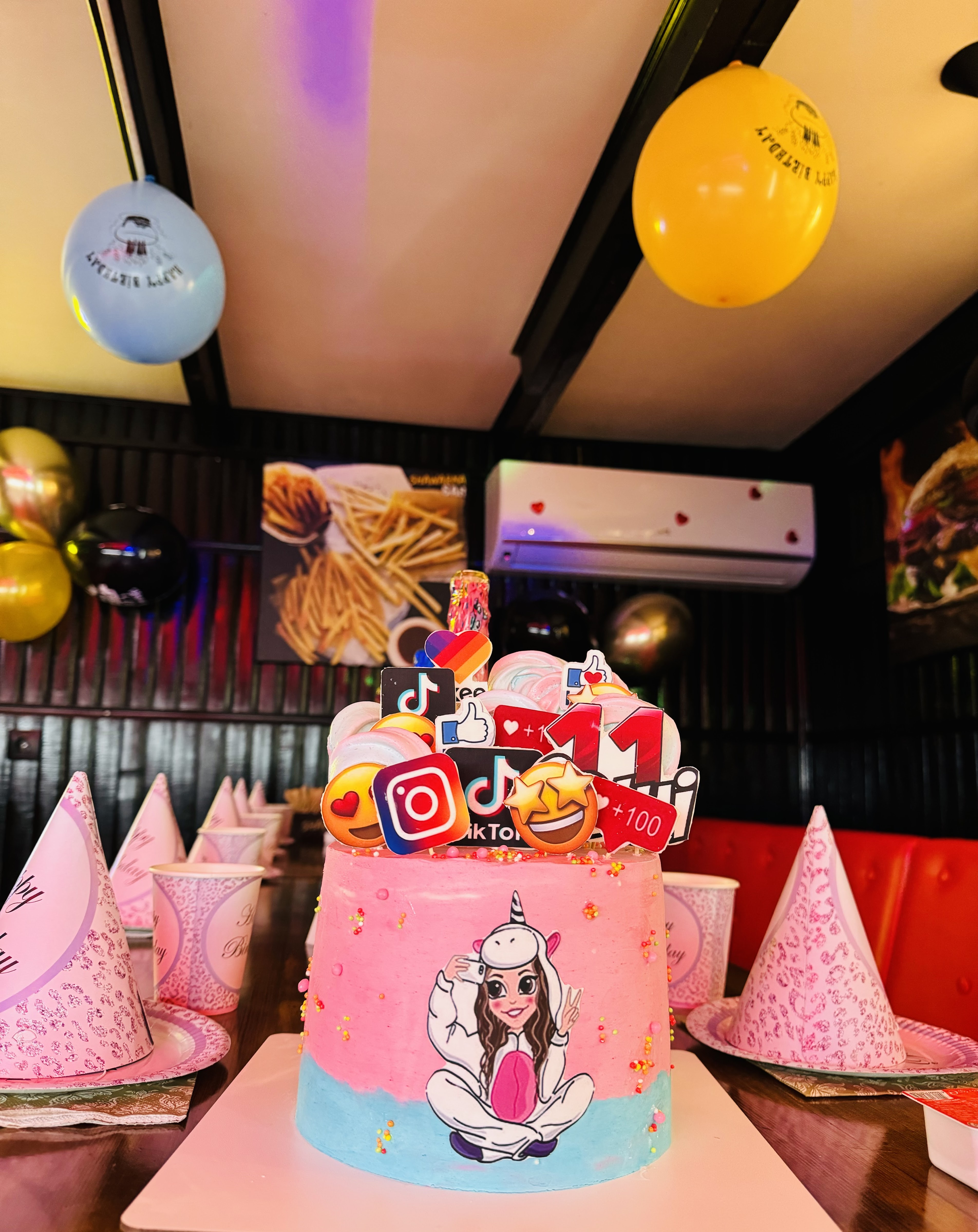 Shawarma Bar image 9