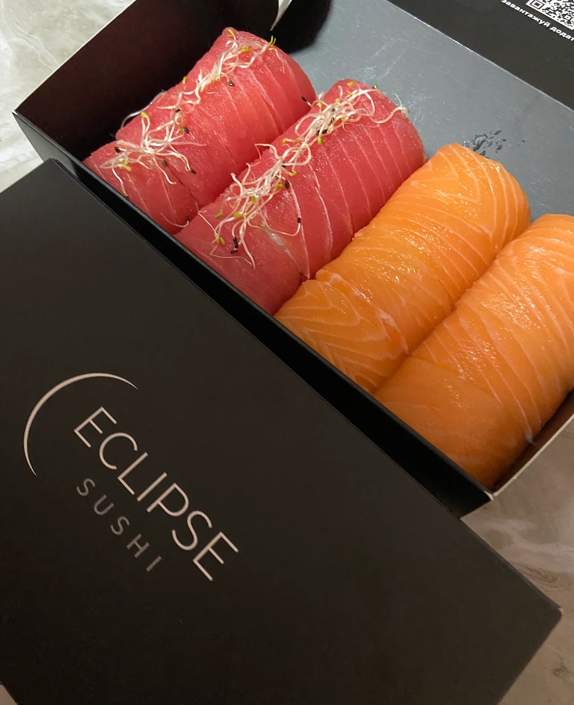 Eclipse Sushi image 19