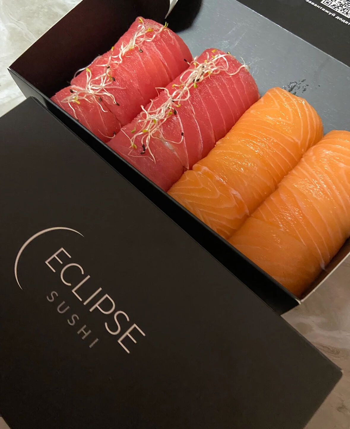 Eclipse Sushi image 19