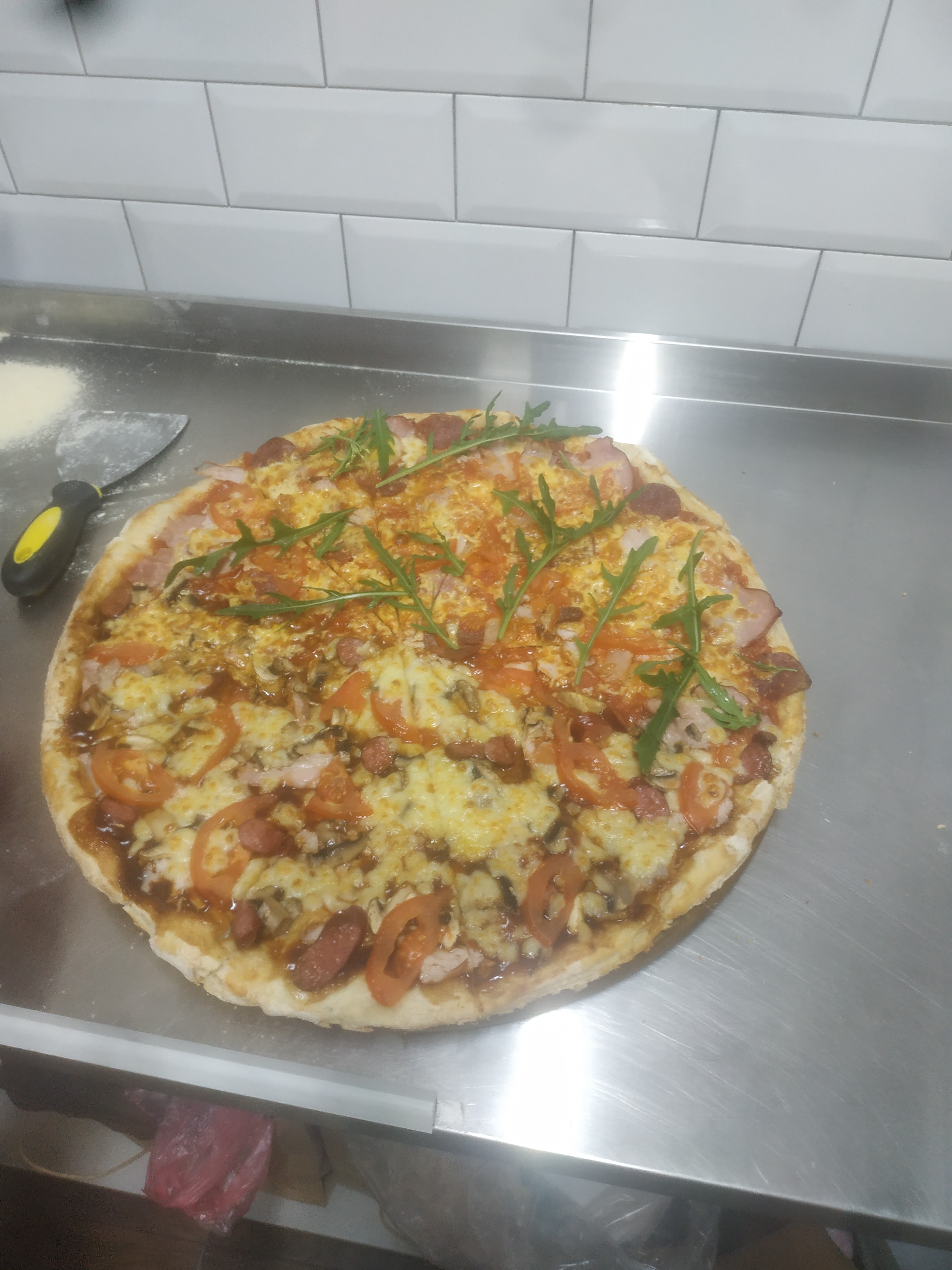 Pizza Bomba 24/7 image 14