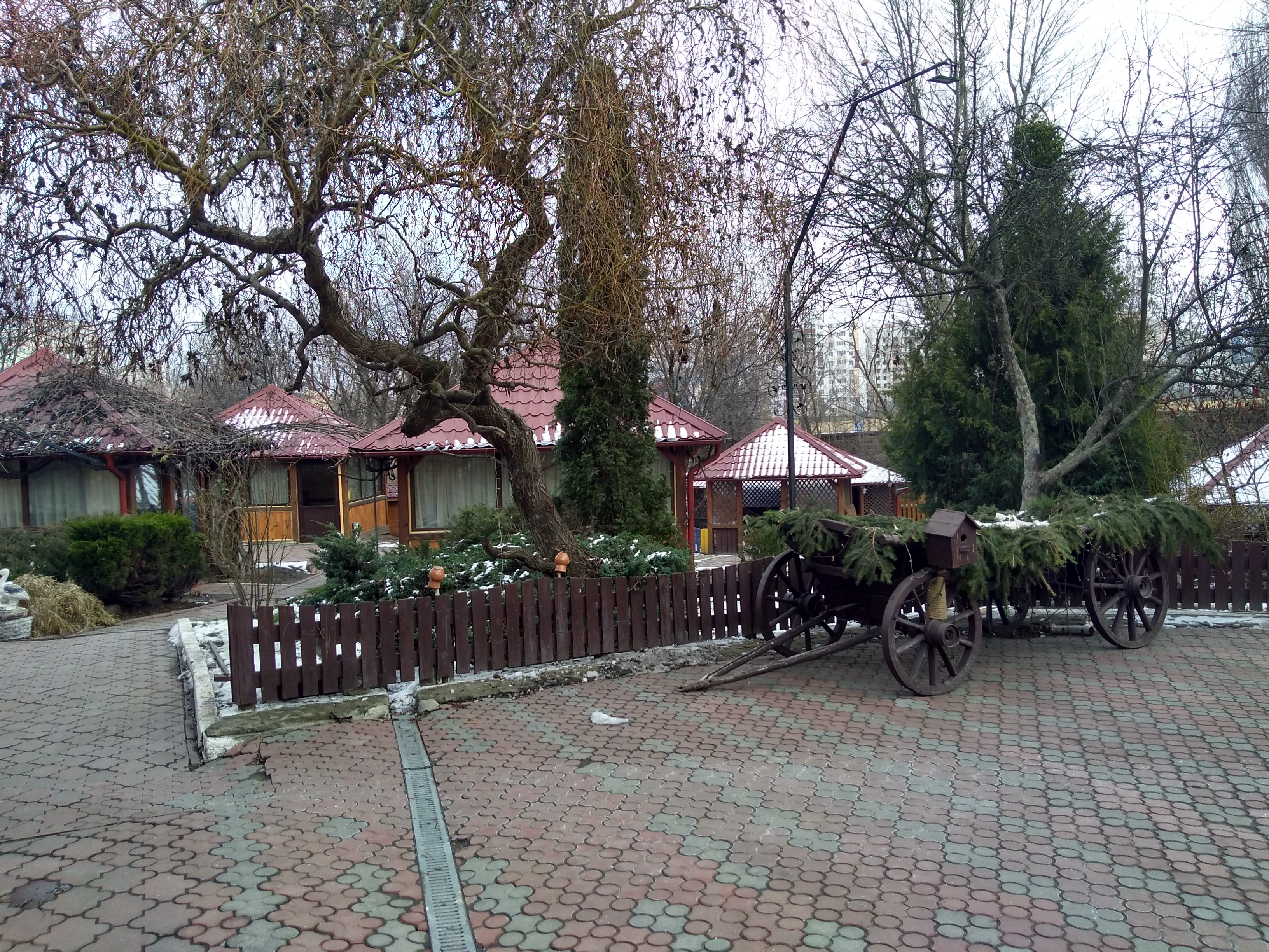 Raysʹkyy Yar image 15