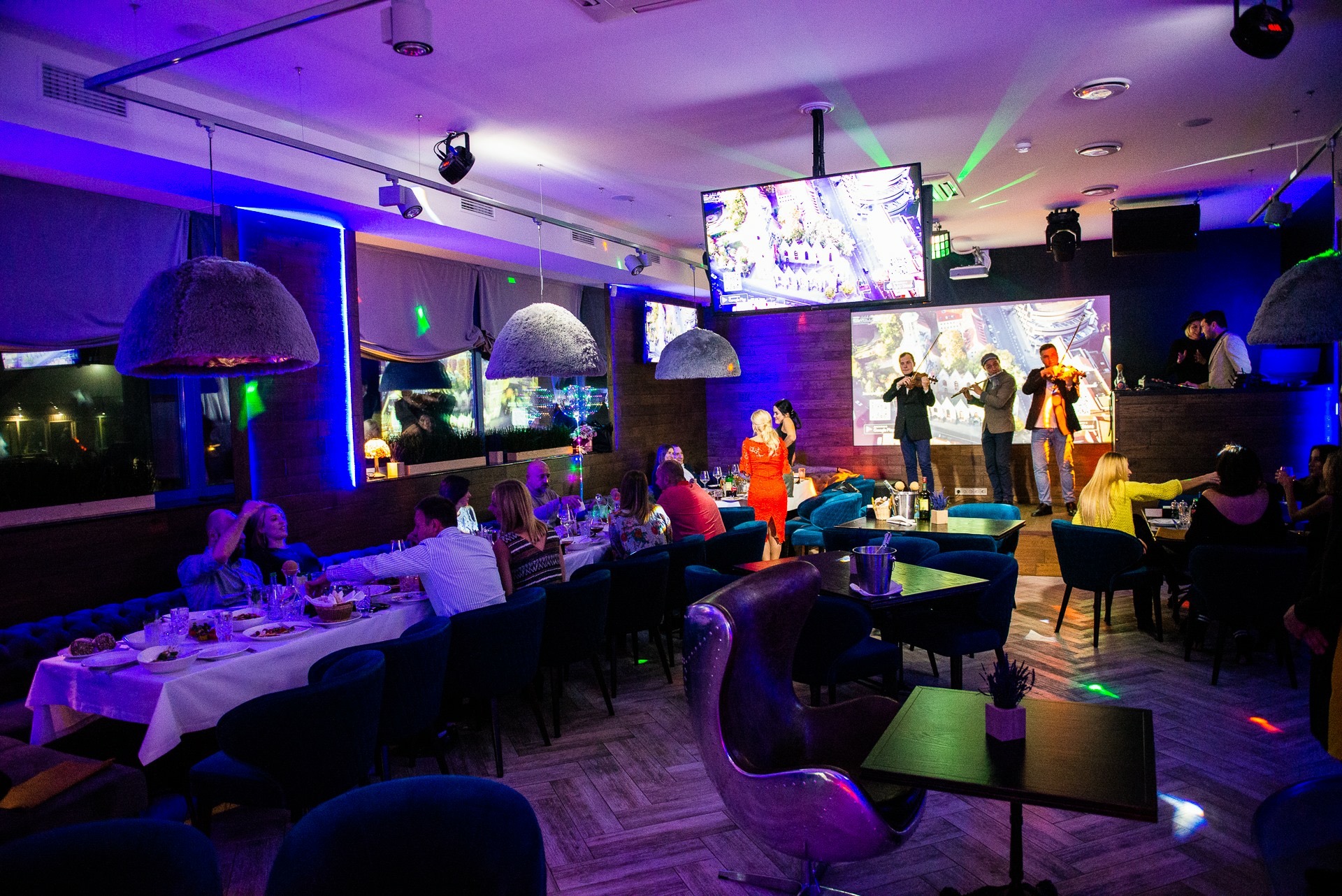 Дід Madrid image 14