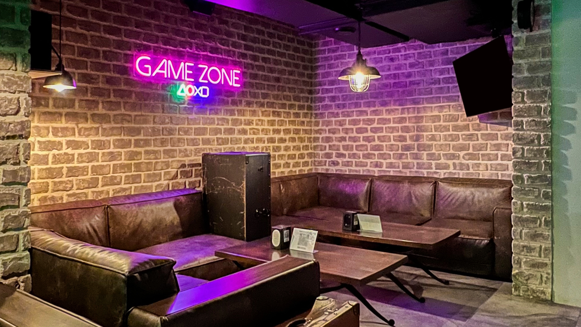 Потяг Hookah Bar image 5