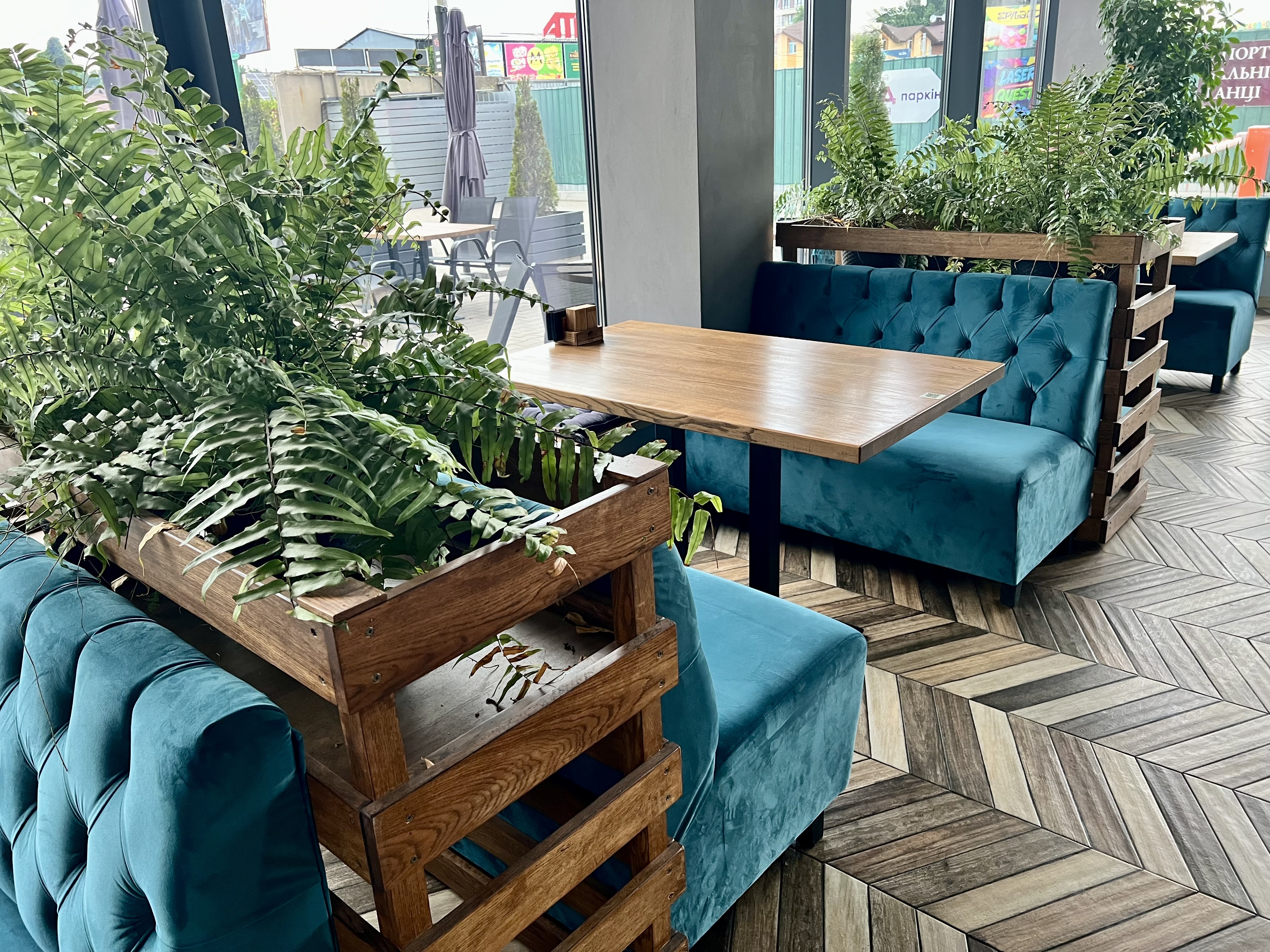 Ivory ресторан європейської кухні image 16