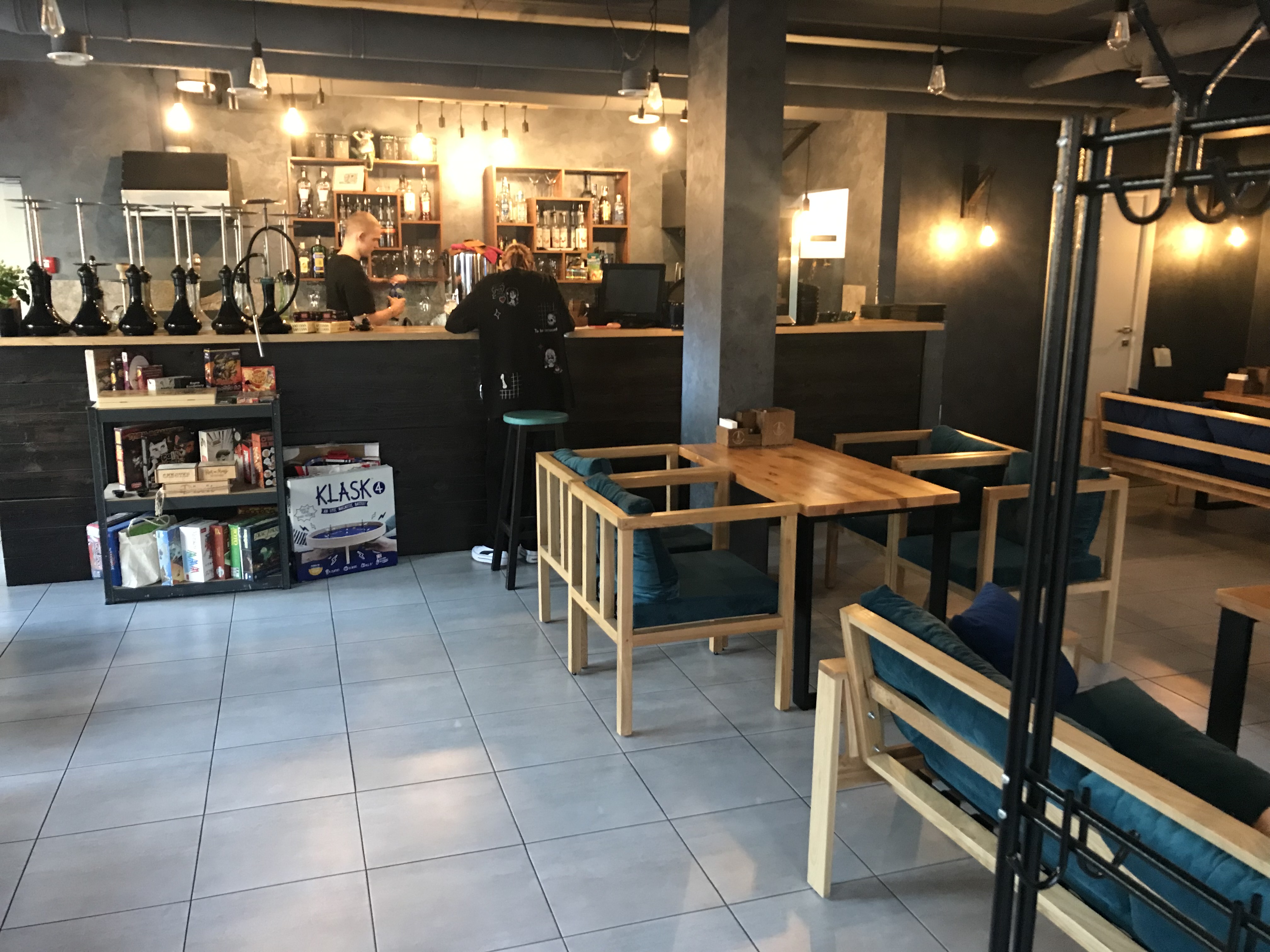 Pb-Lounge Bar image 1