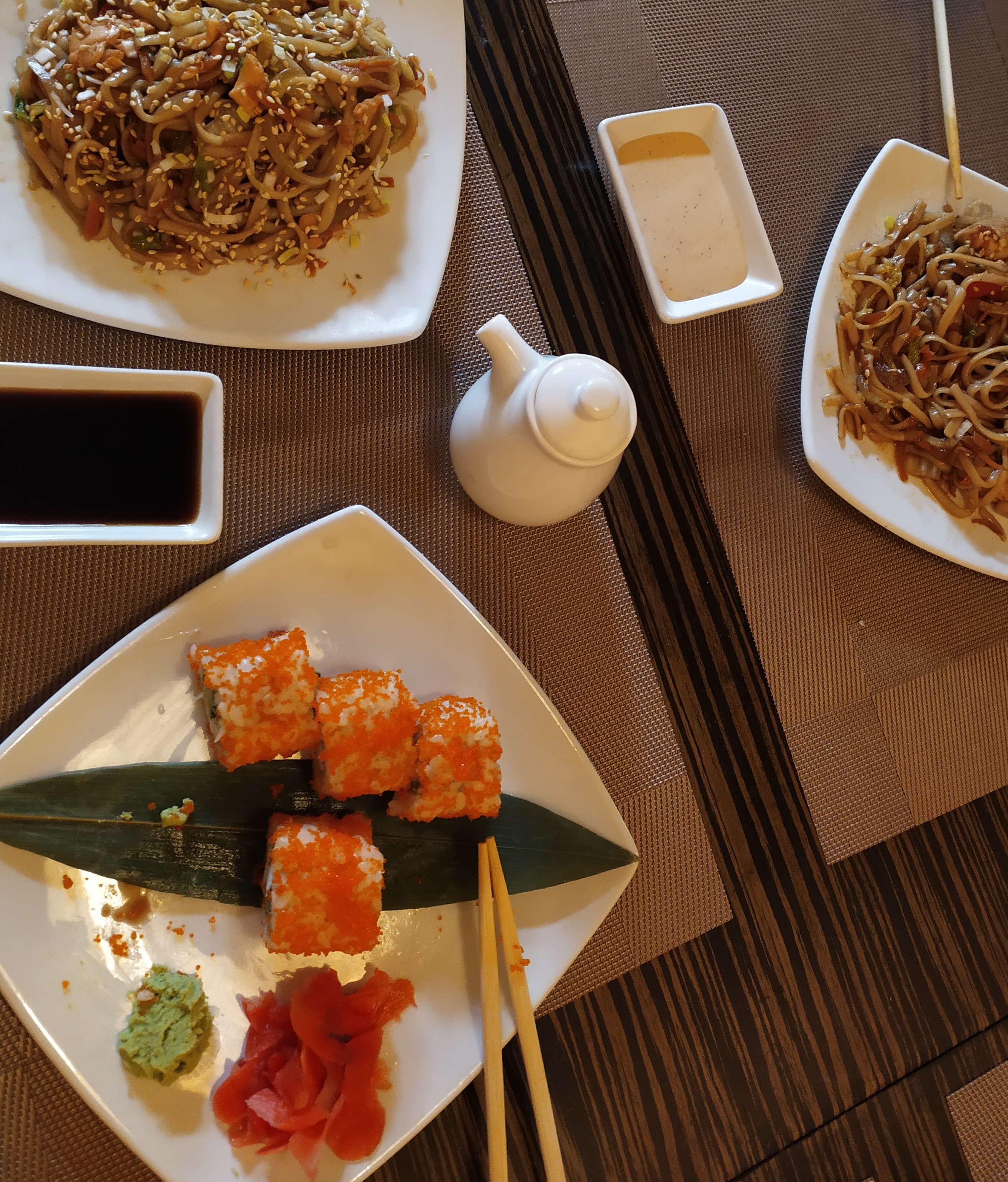 SUSHI YAMMI PIZZA image 6