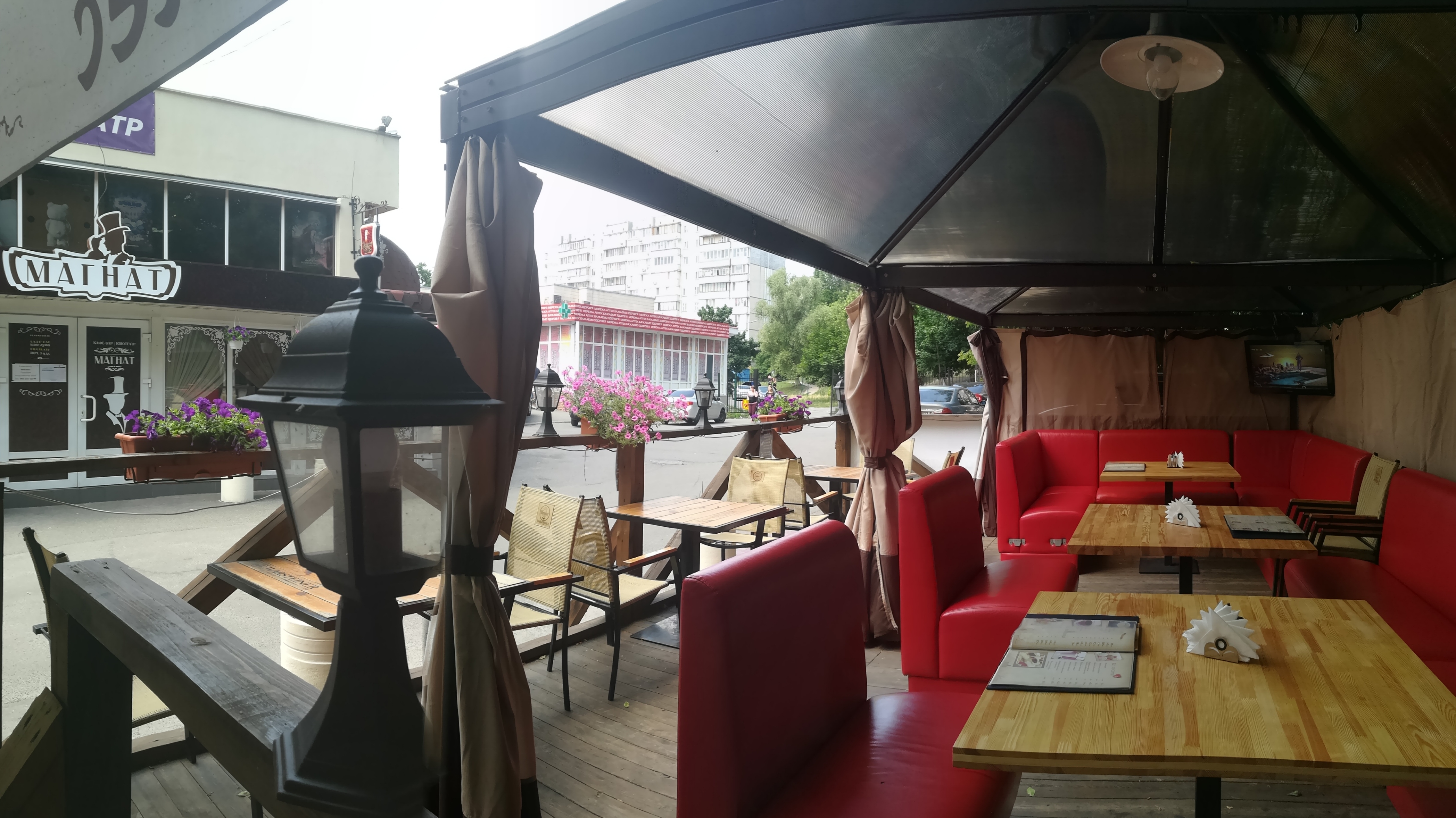 MAGNAT cafe&bar image 14