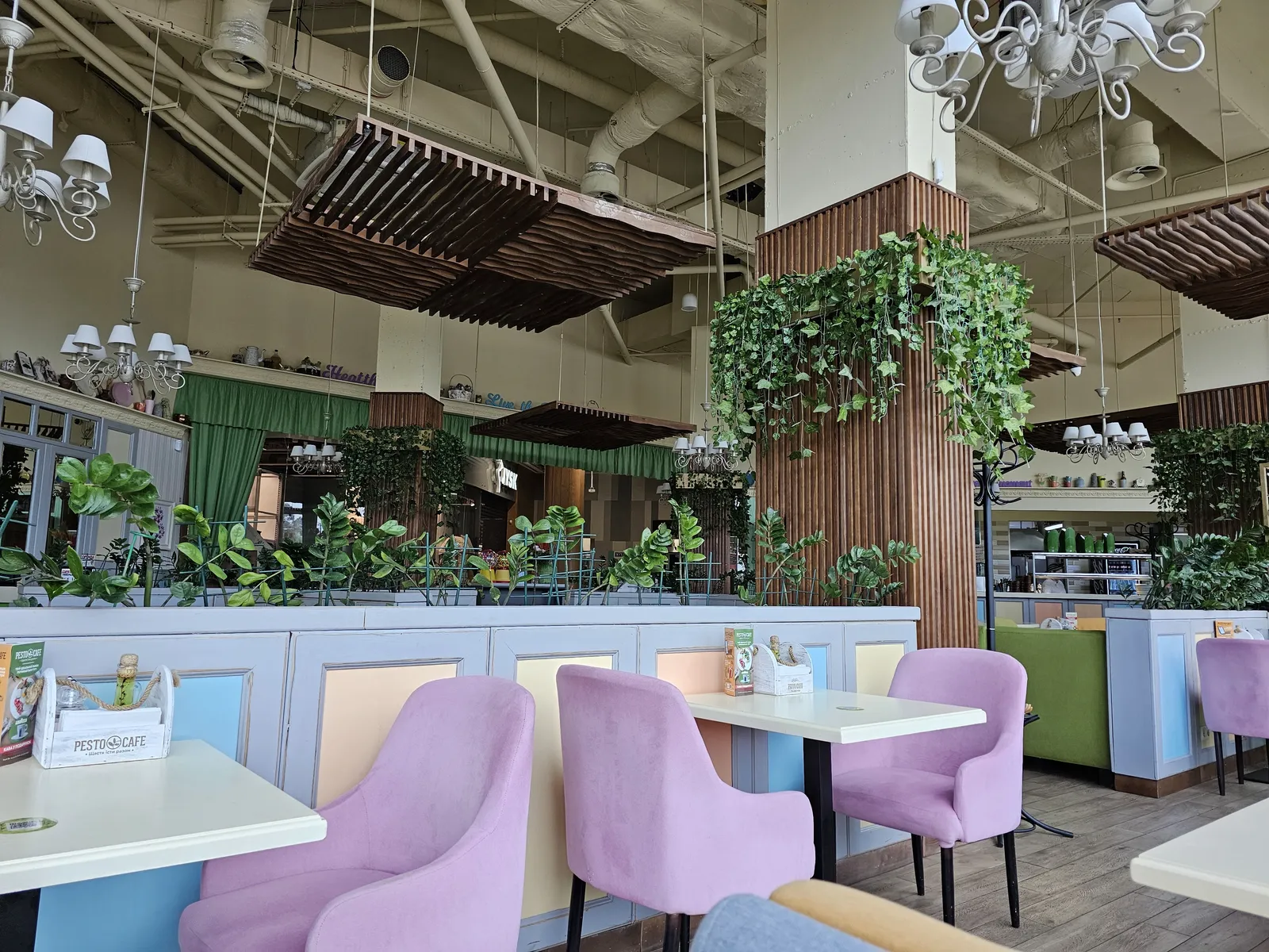 Pesto Cafe image 17