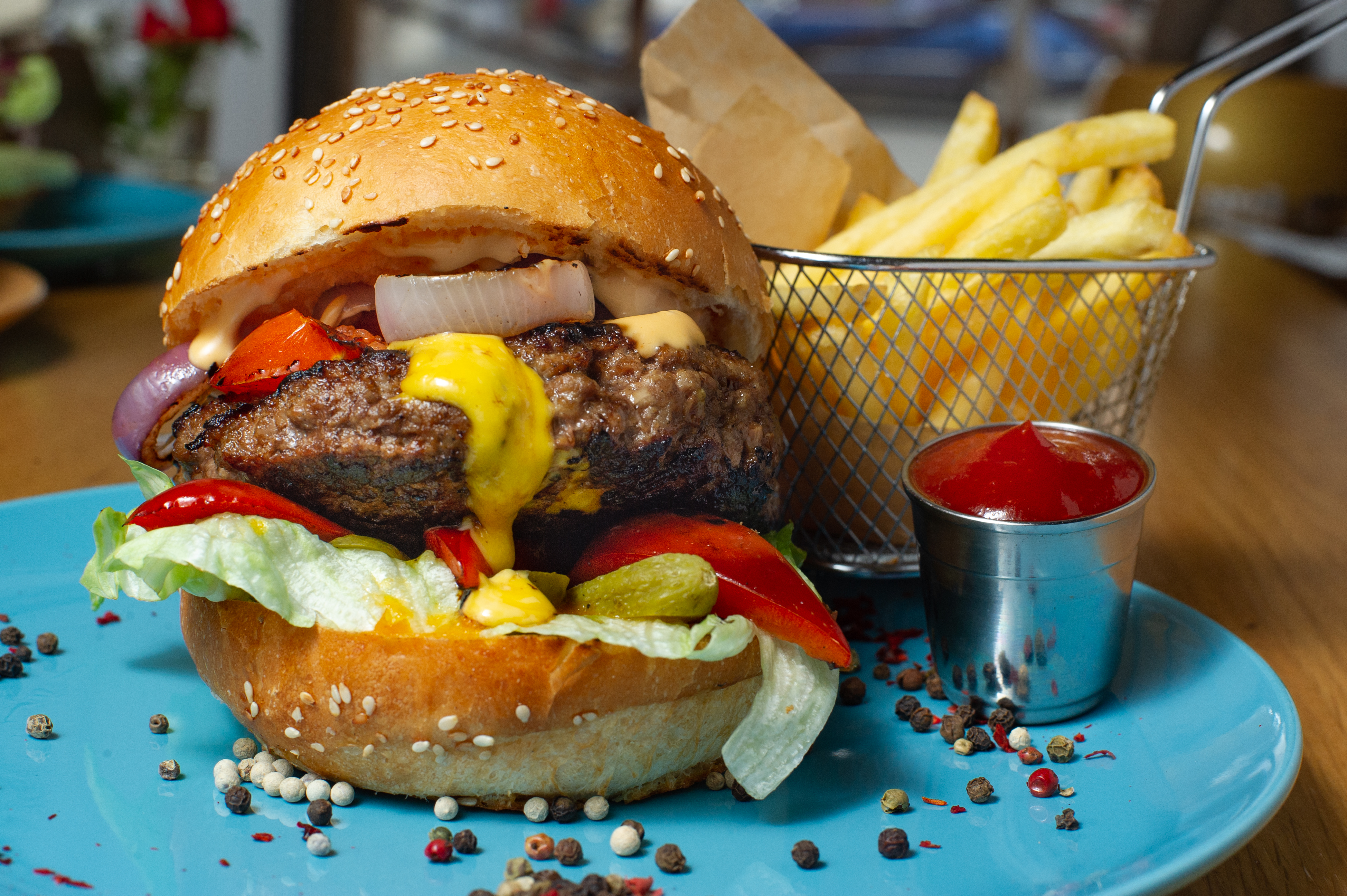 Ресторан "MUST LOVE" image 12