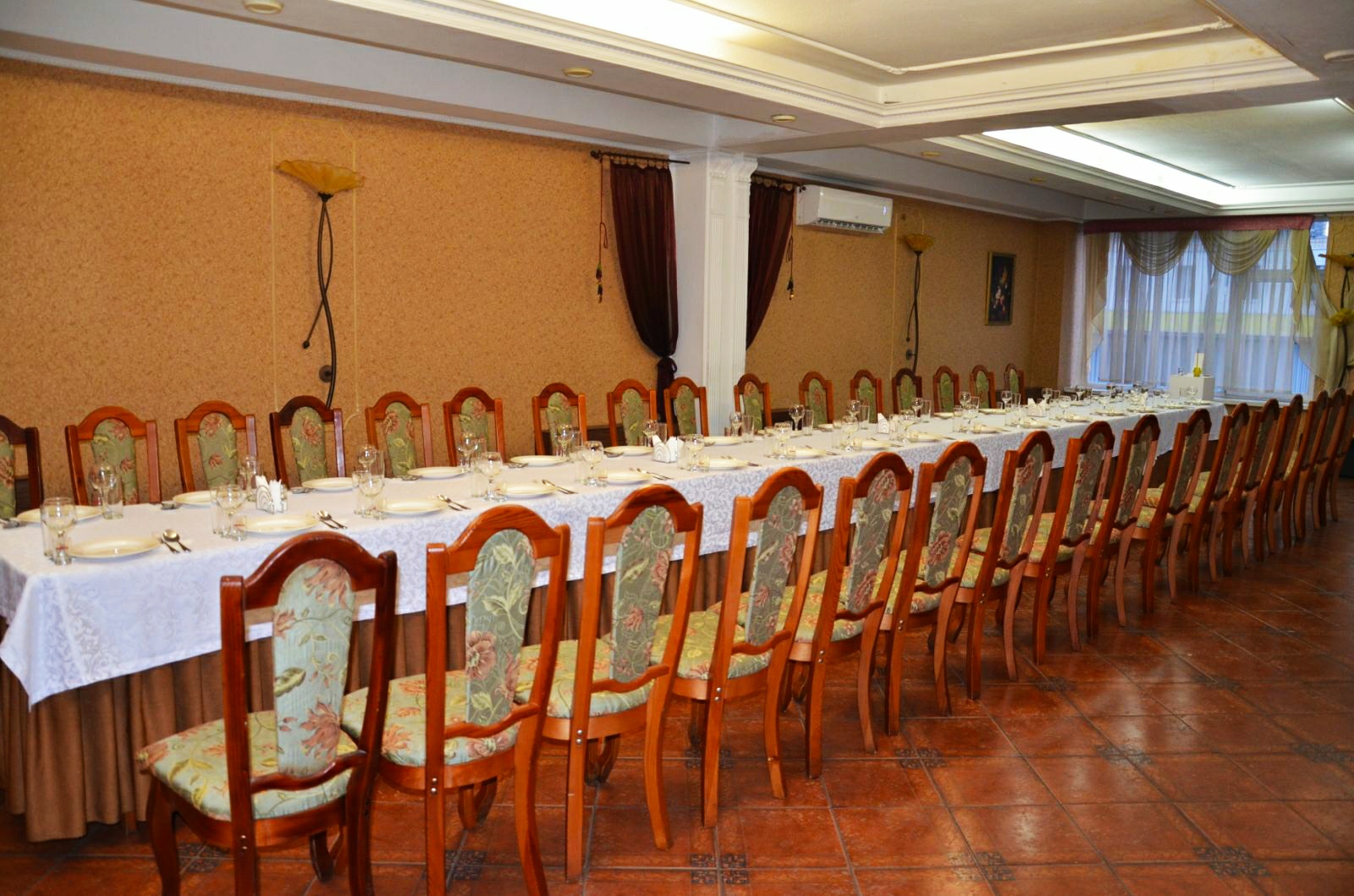 ЛАГОДА Поминальні обіди кафе на Борщагівці image 1