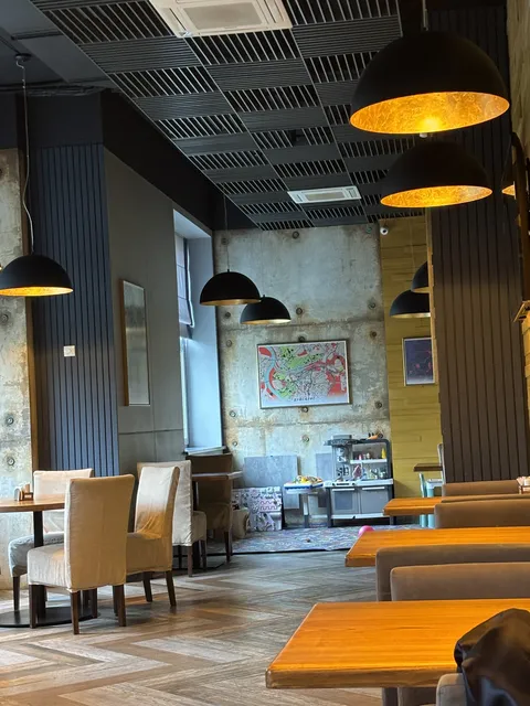 Pizza House image 7