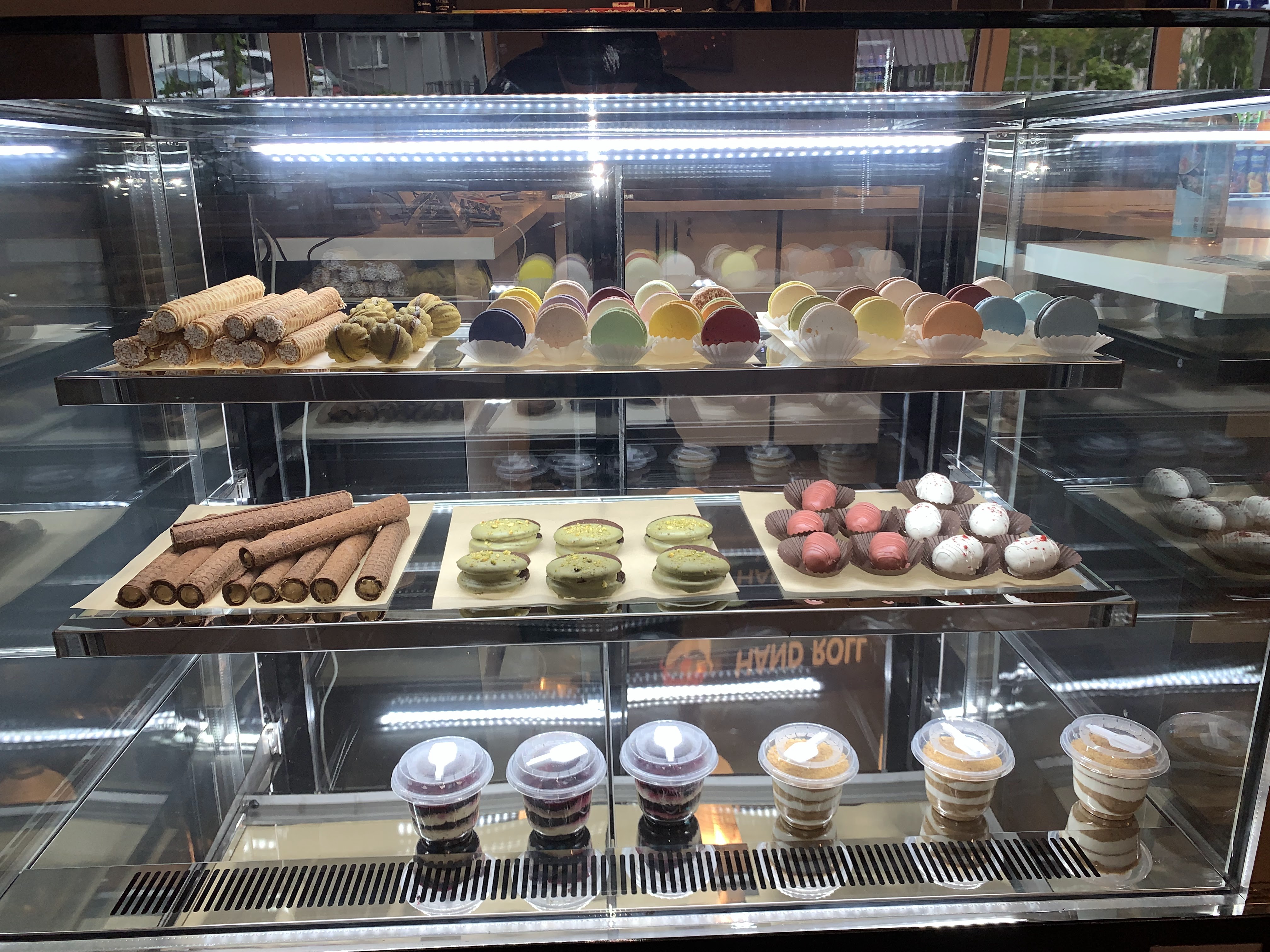 SALMON SUSHI image 20