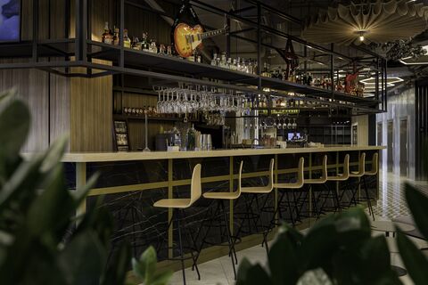 74 Urban Food image 20