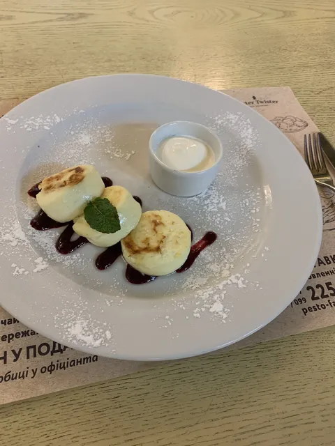 Pesto Cafe image 19