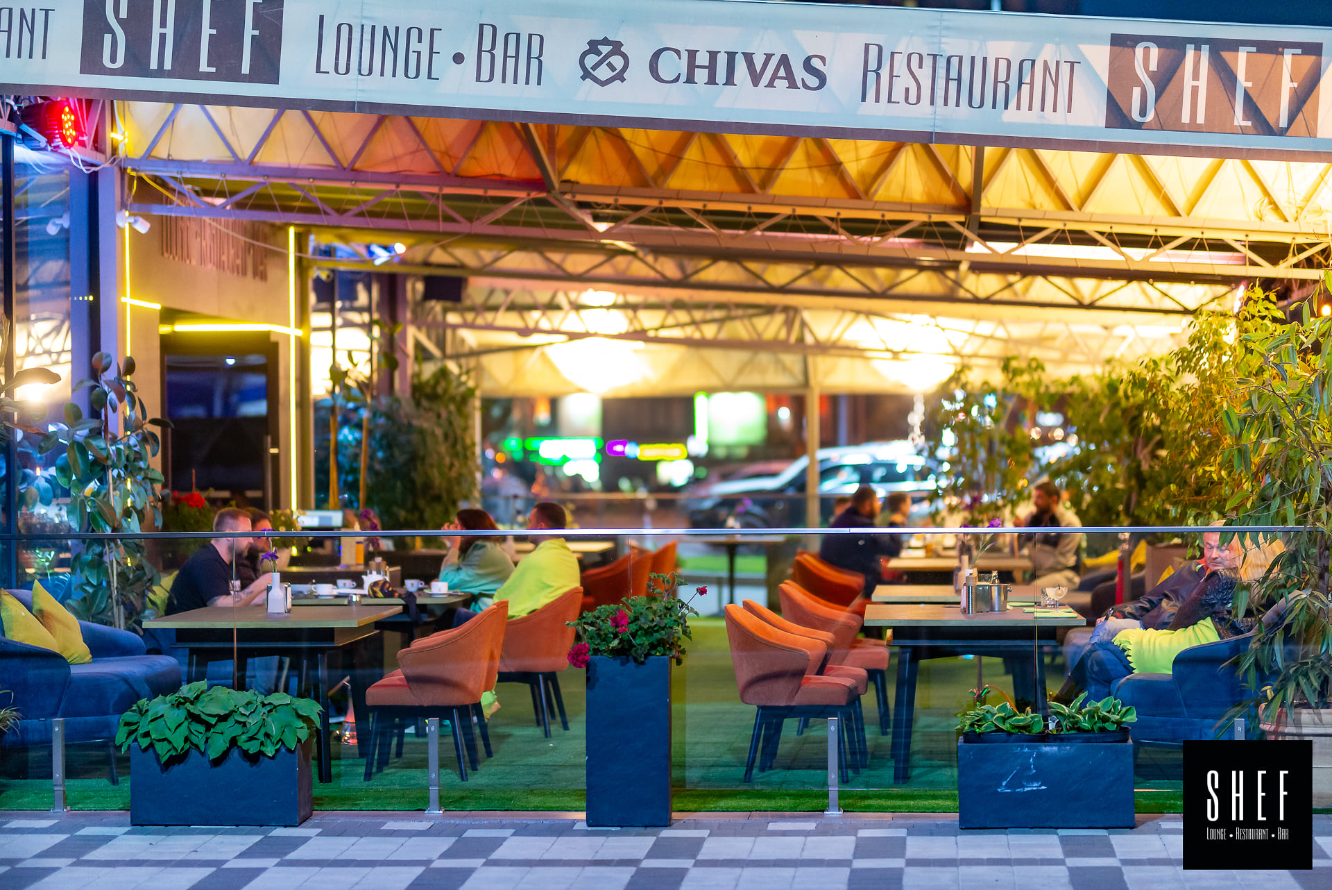 SHEFF Restaurant Karaoke Bar image 14