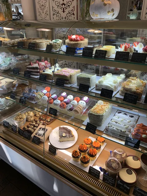 Restaurant confectionery "Happiness" image 16
