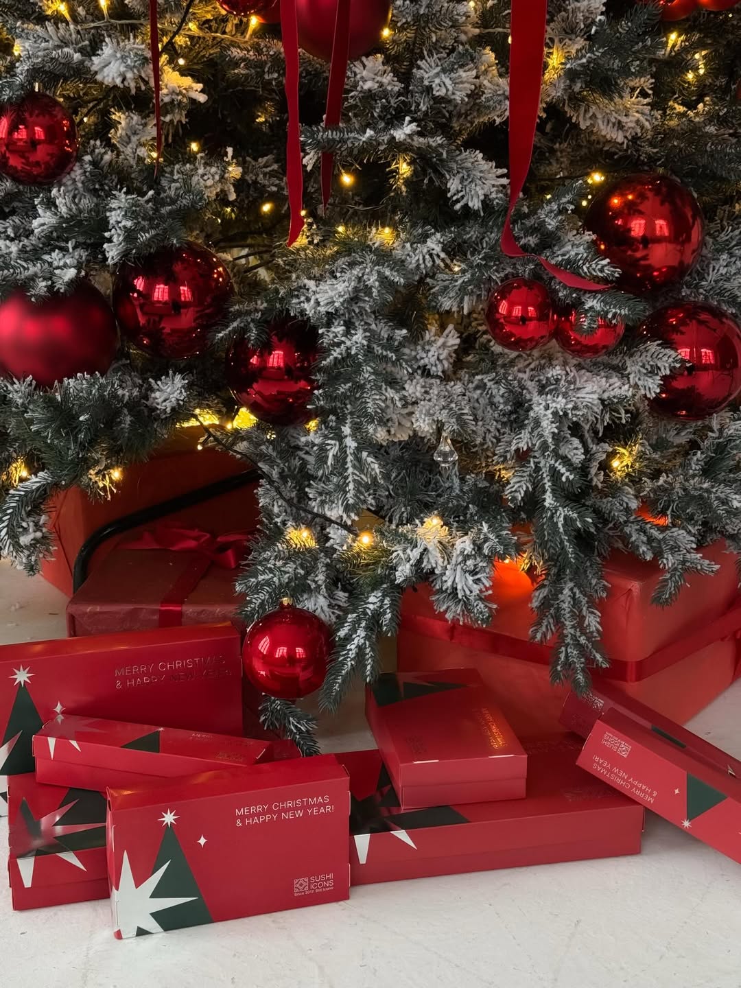 Sushi Icons, вул. Михайла Максимовича, 24а image 20