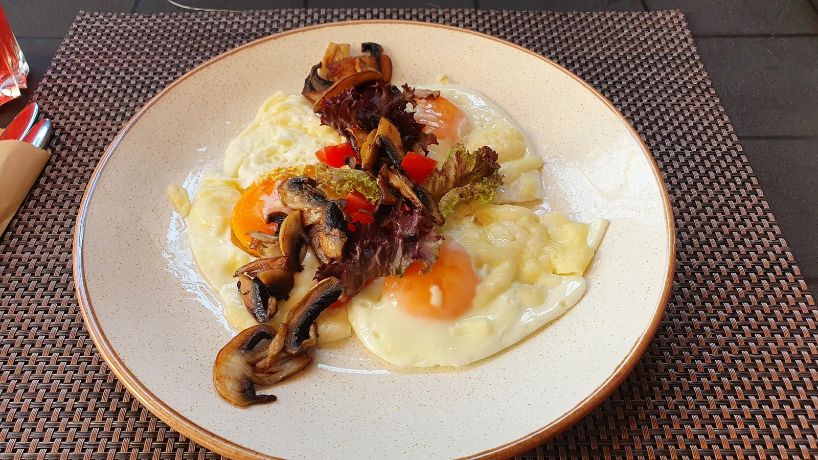 ROYAL FOOD image 14