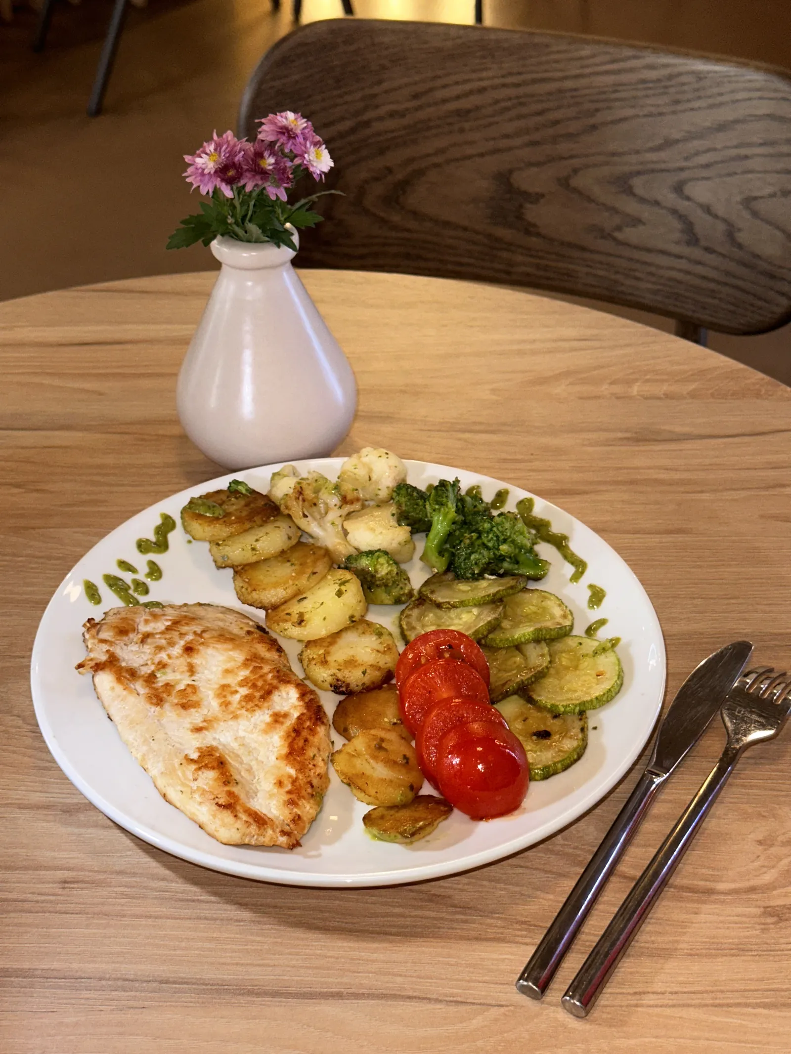 Britten cafe image 17