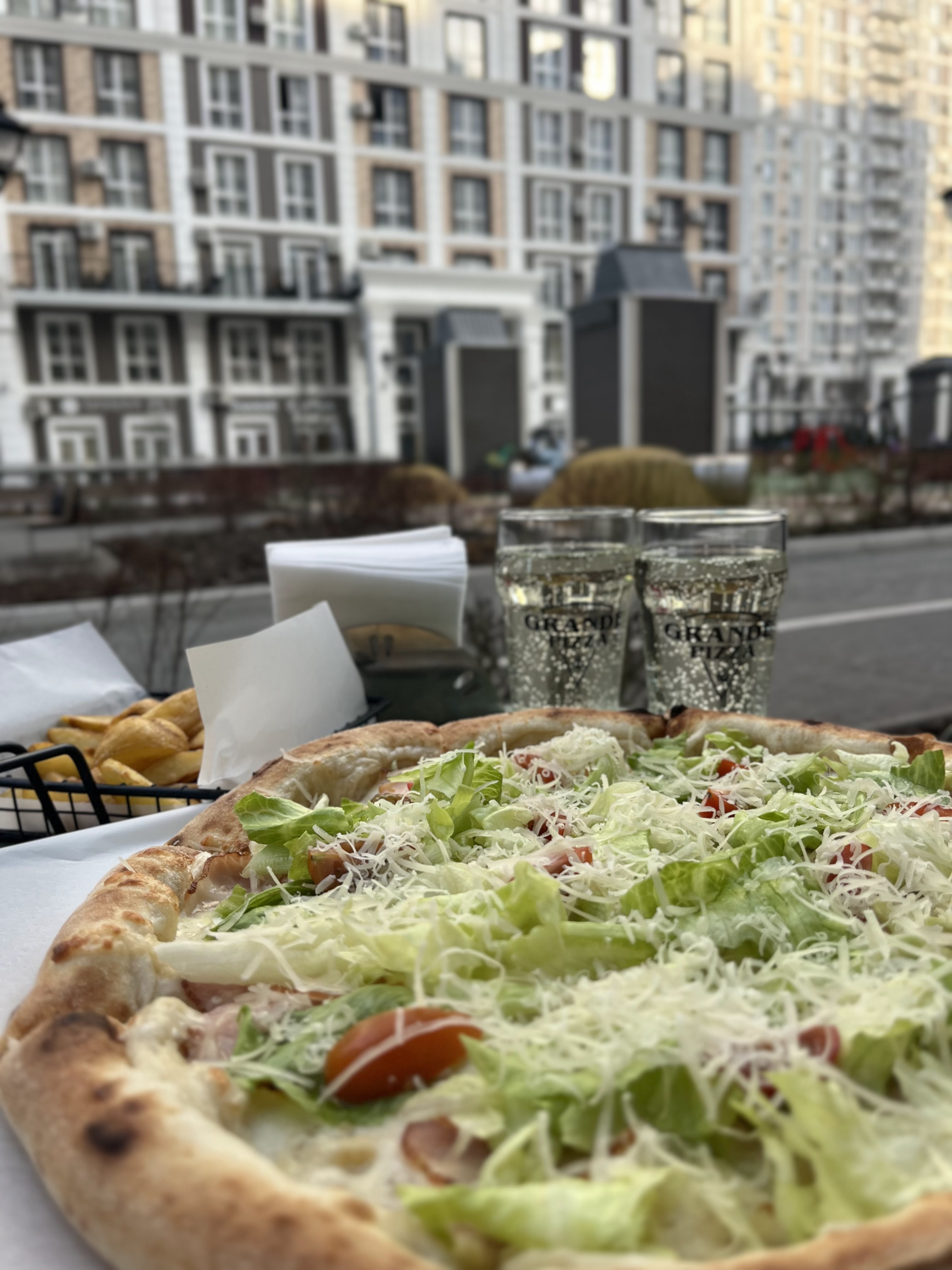 Grande Pizza image 20