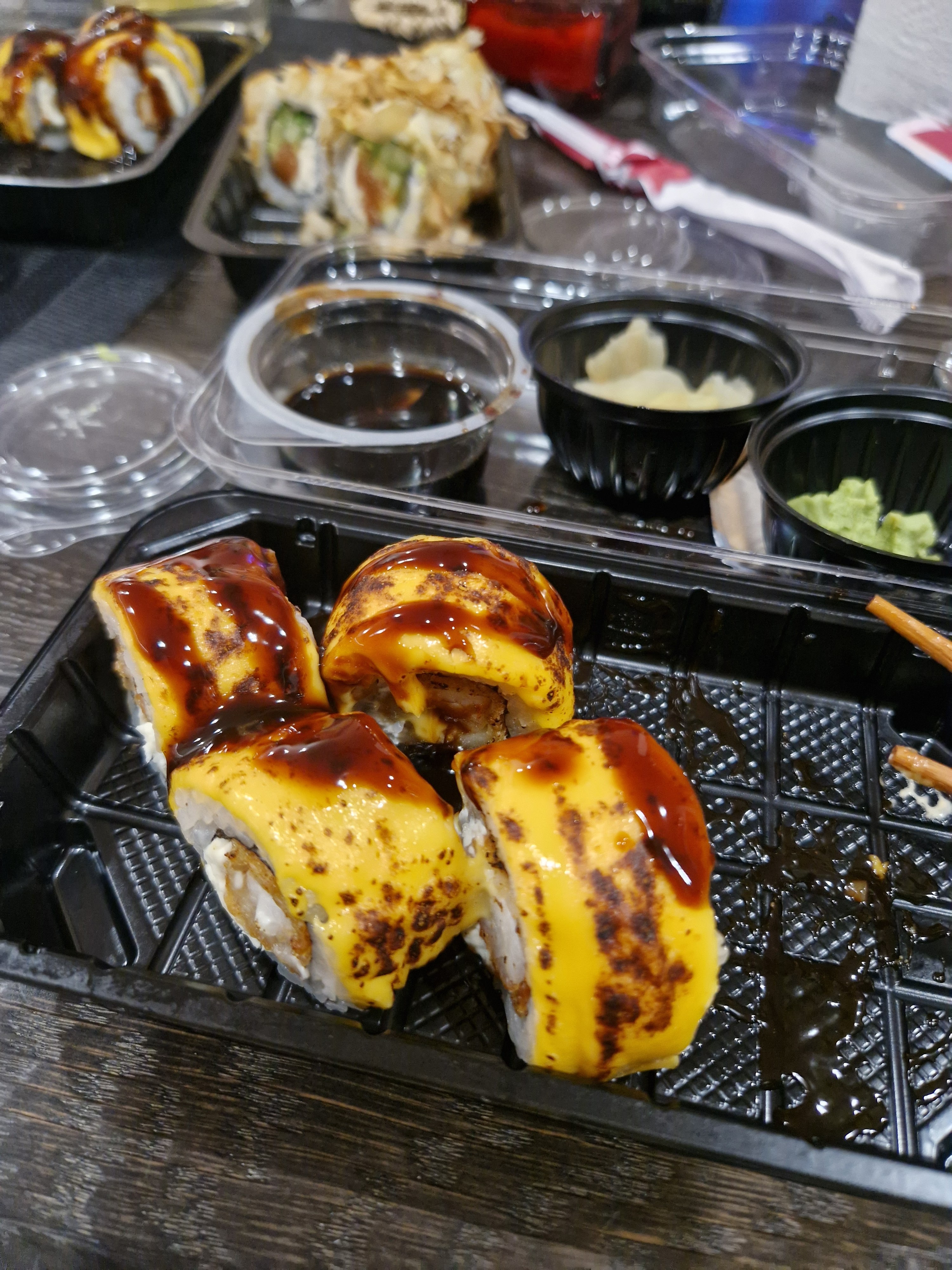 Let's Roll суши бар image 13