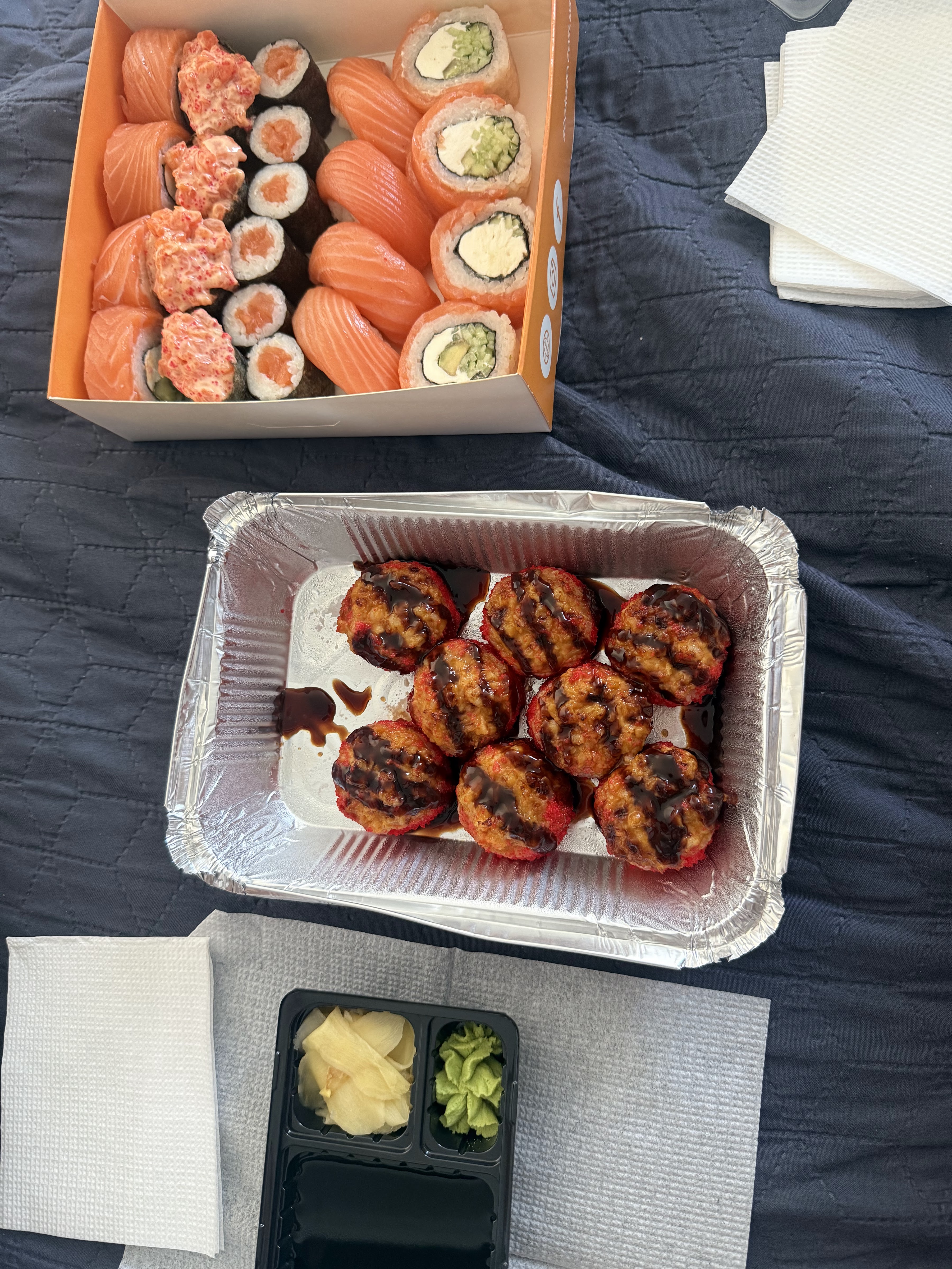 Abokado доставка суши image 15