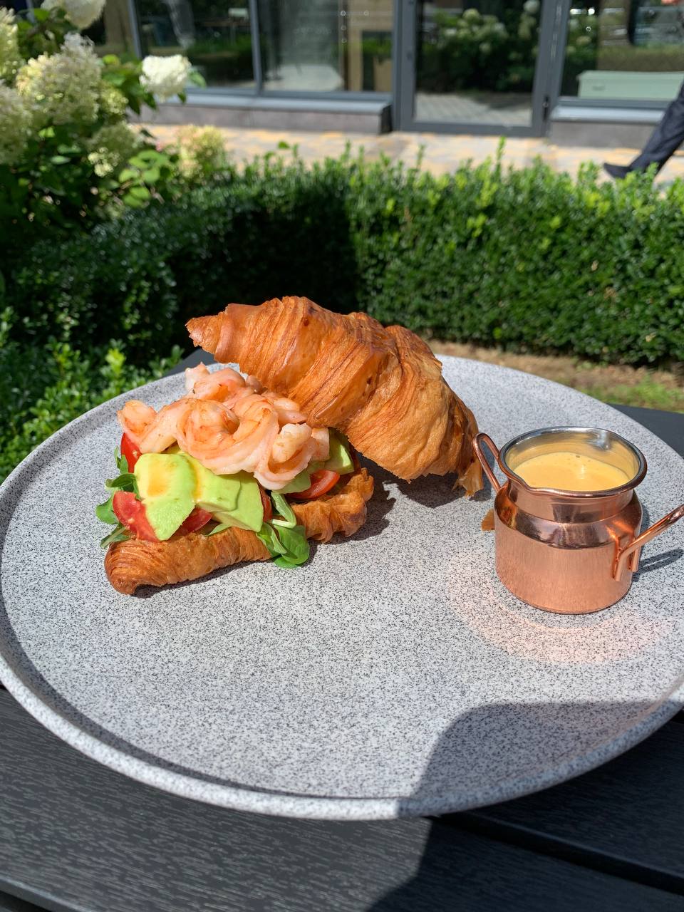 Restaurant "L'AVENUE" image 17