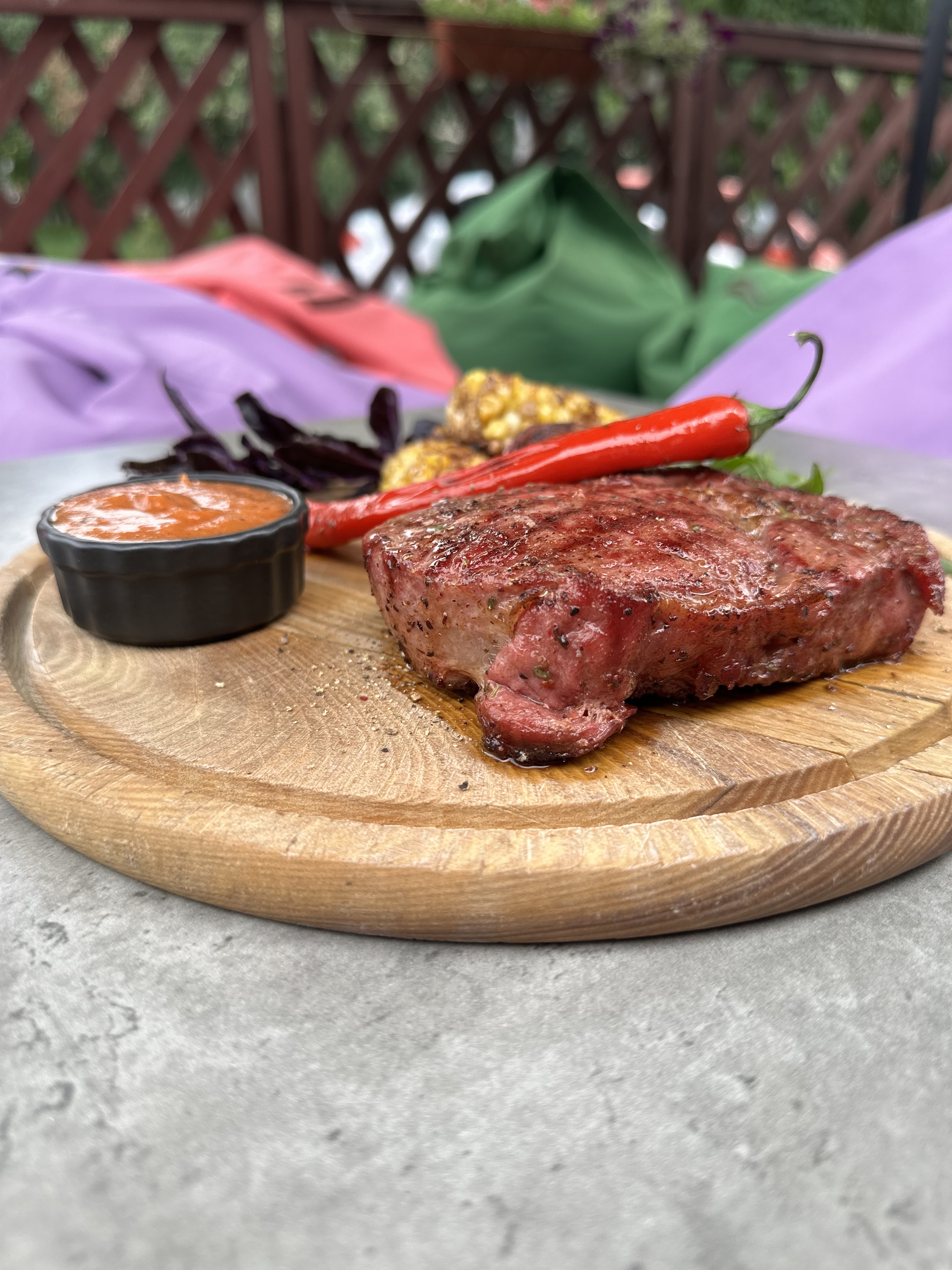 MARKOS GRILL HOUSE image 3