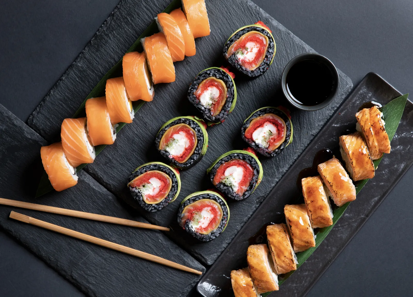 ROCO Sushi - доставка суші image 12