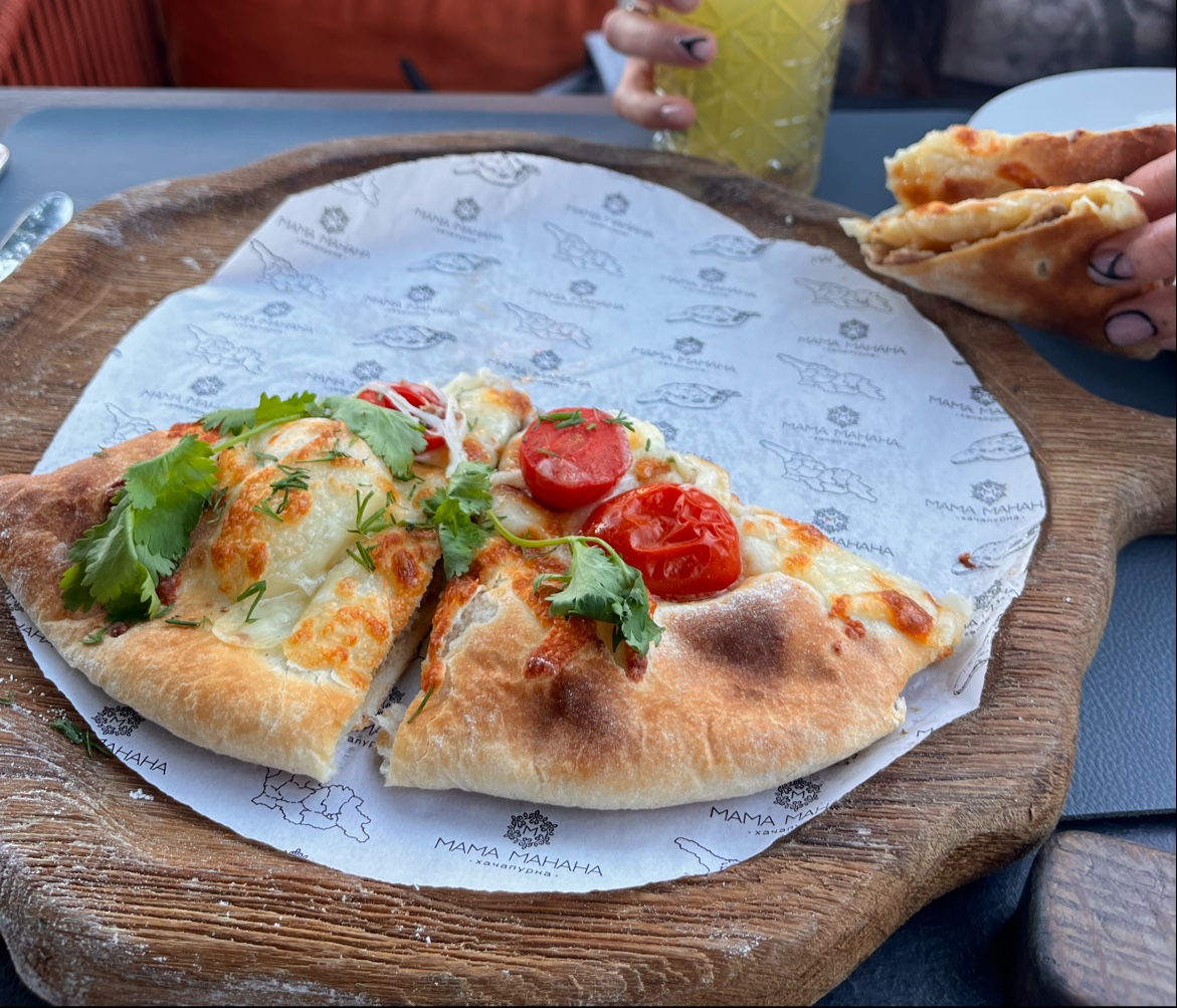 MAMA MANANA Pivdenna image 17