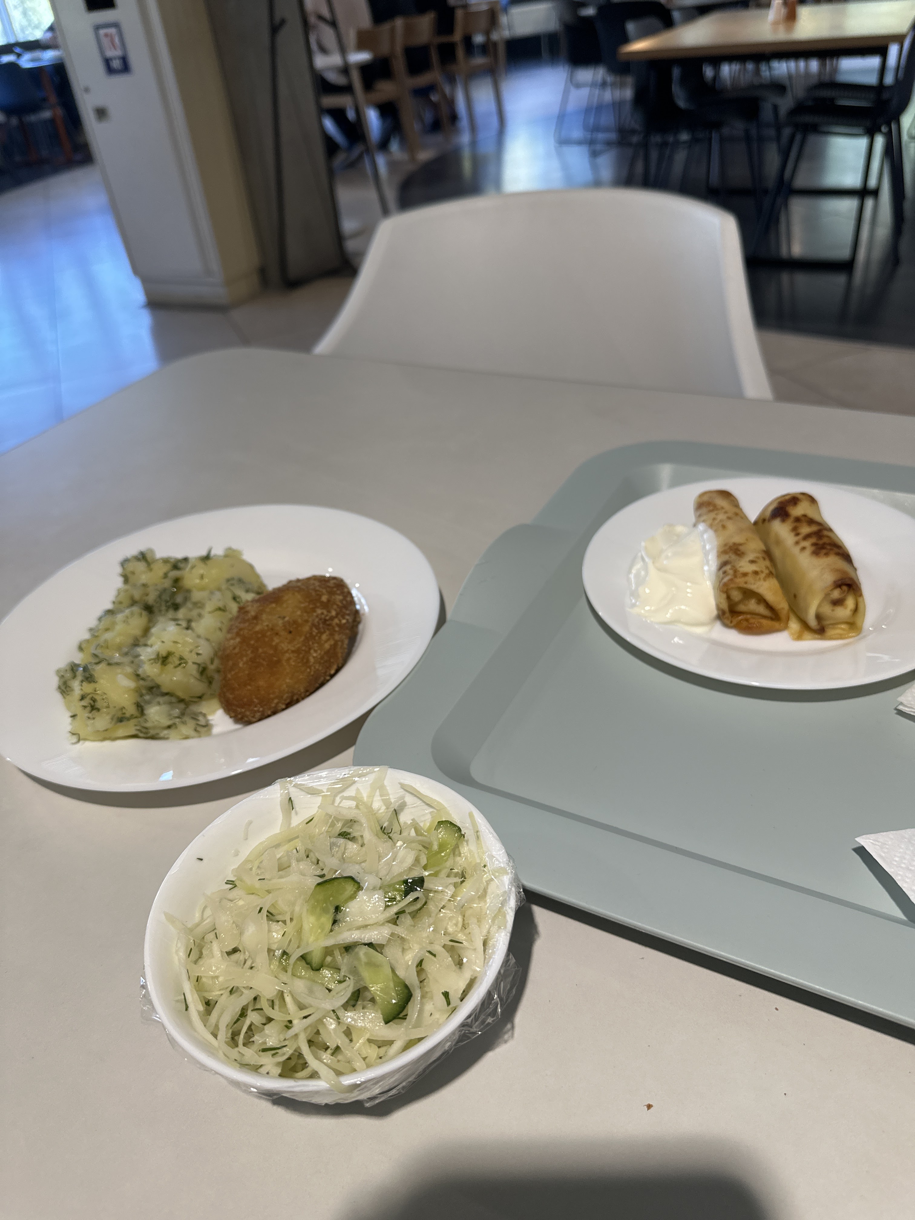 Grand Buffet image 19