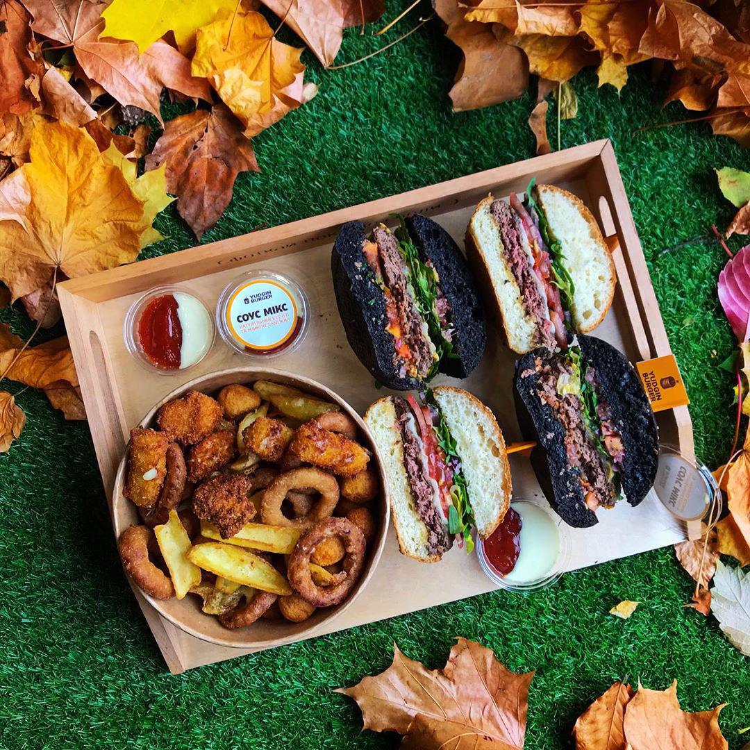 Yudgin Burger image 12