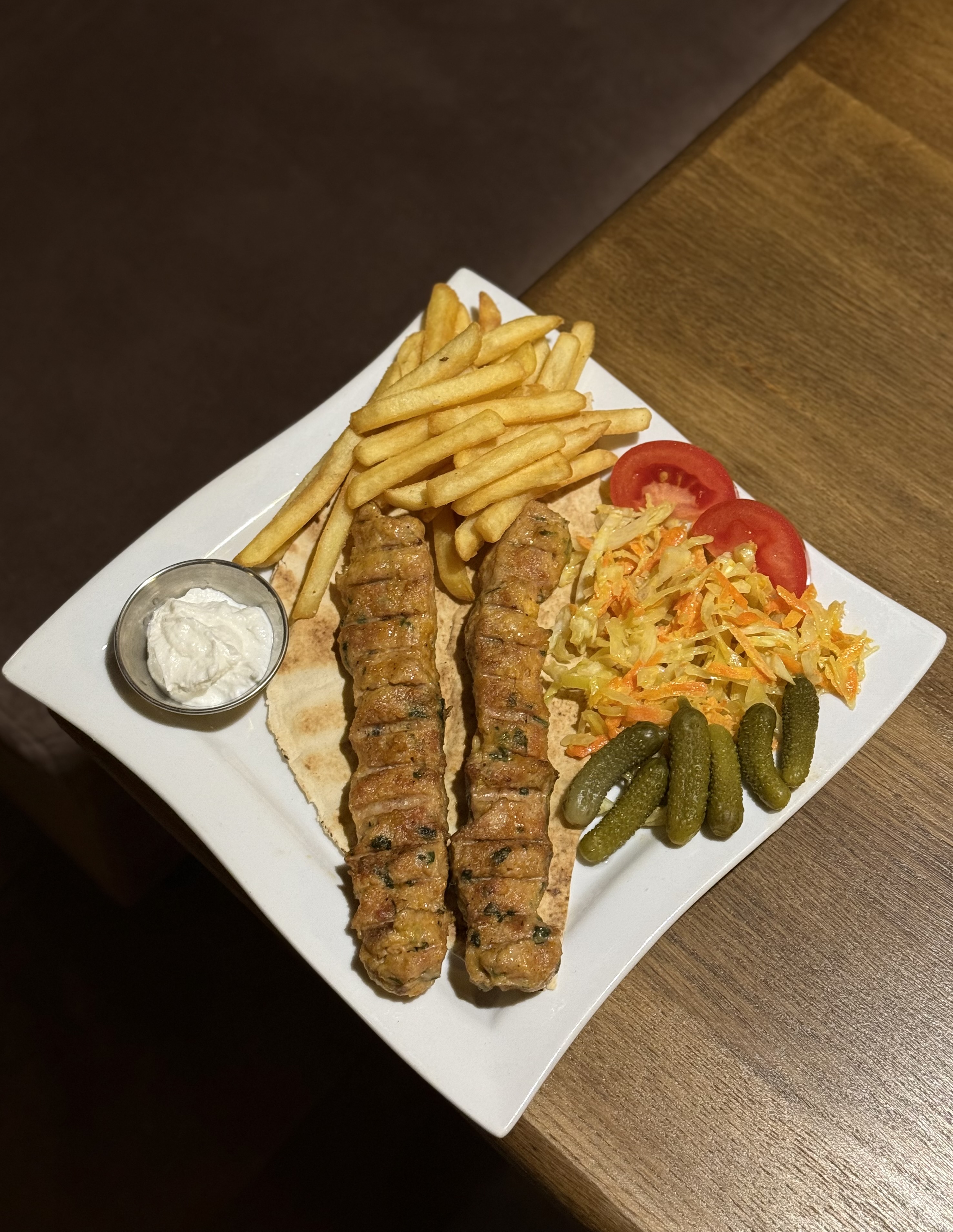 Noor Restaurant lounge image 2