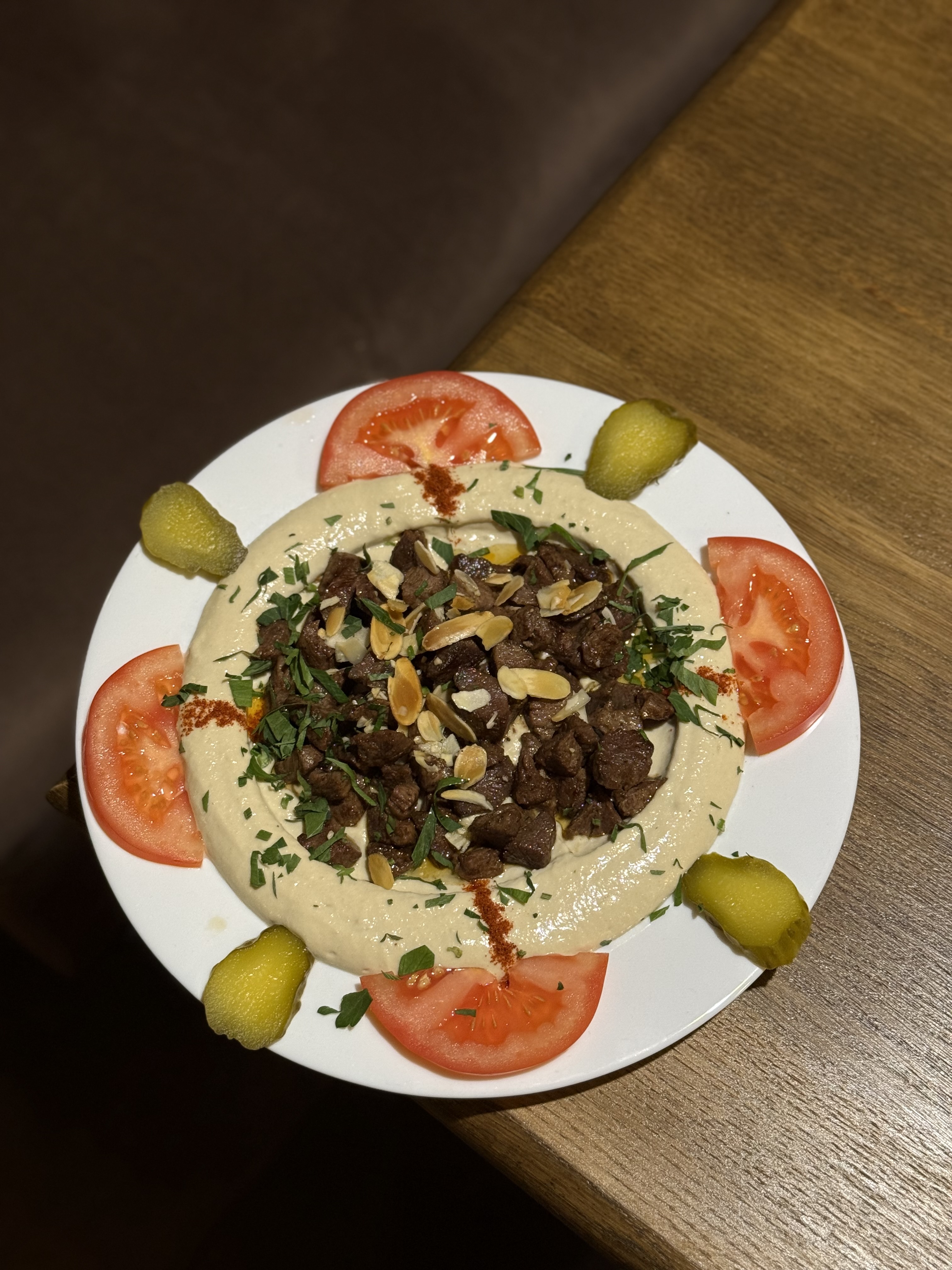 Noor Restaurant lounge image 6