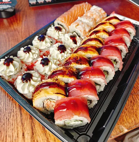 Osama sushi чорновола київ image 12