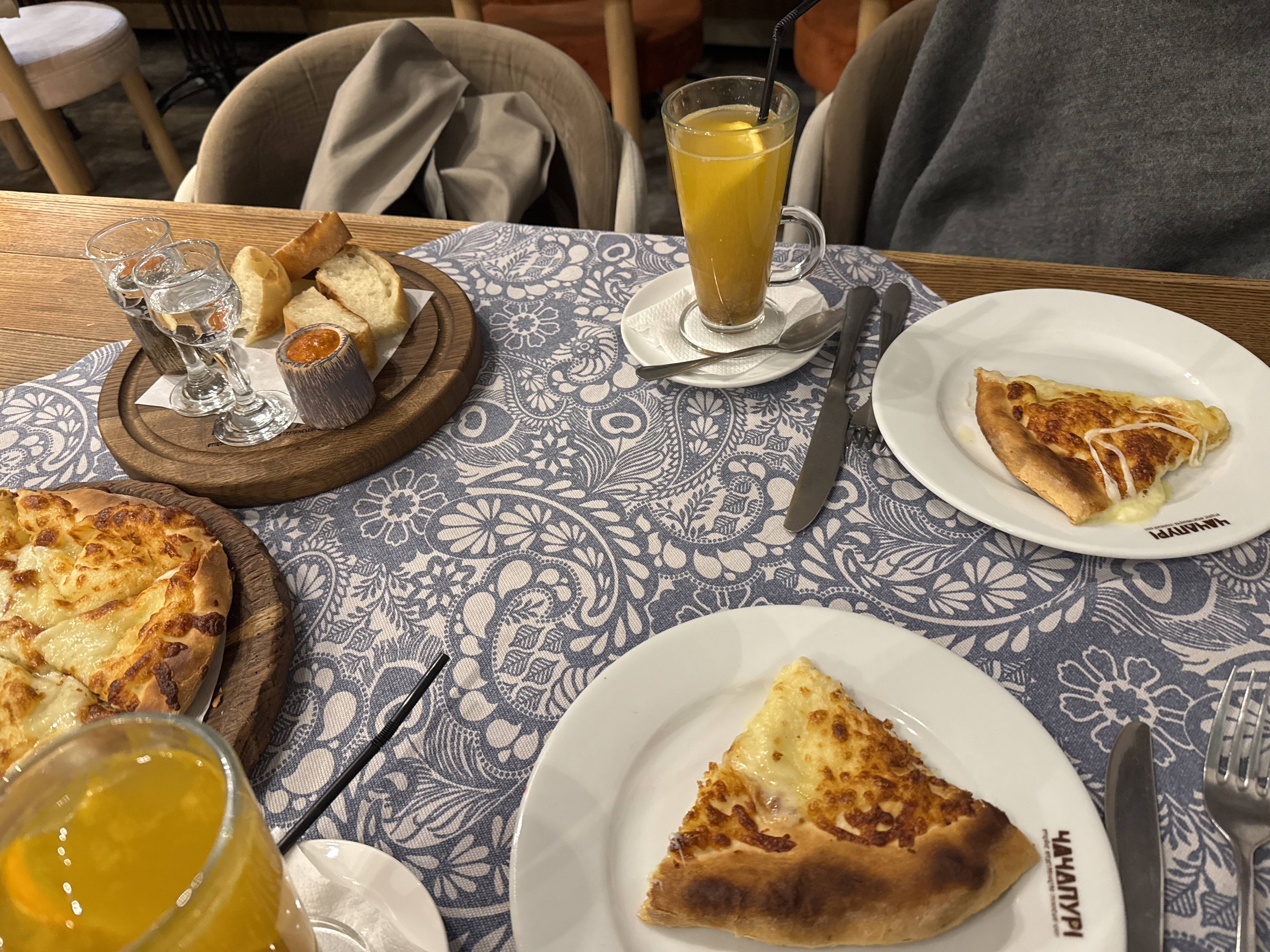 Chachapuri Restaurant image 14