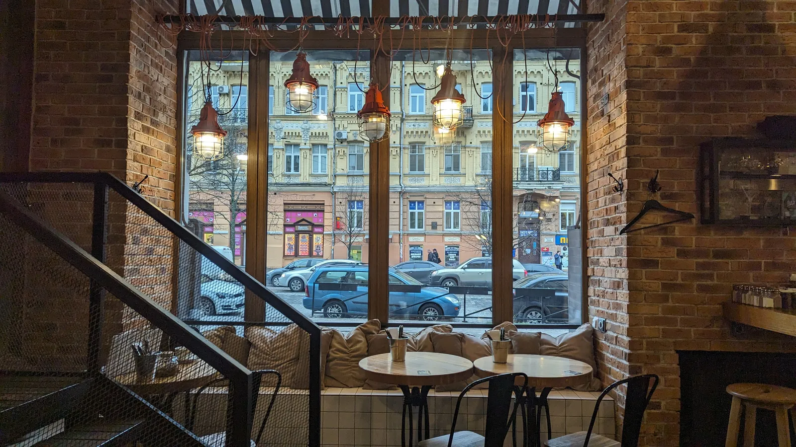 True Burger Bar image 19