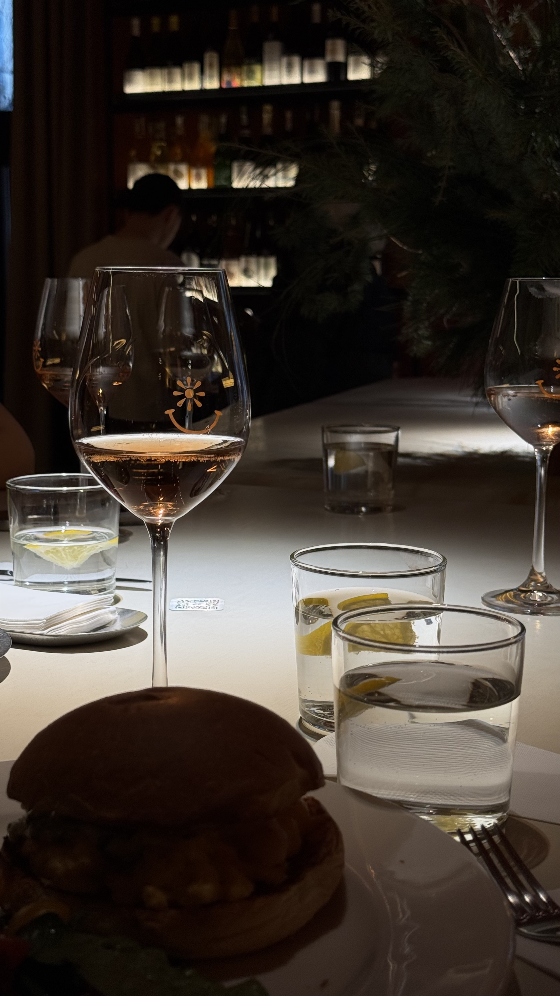 Pure & Naive wine bar+bistro image 6